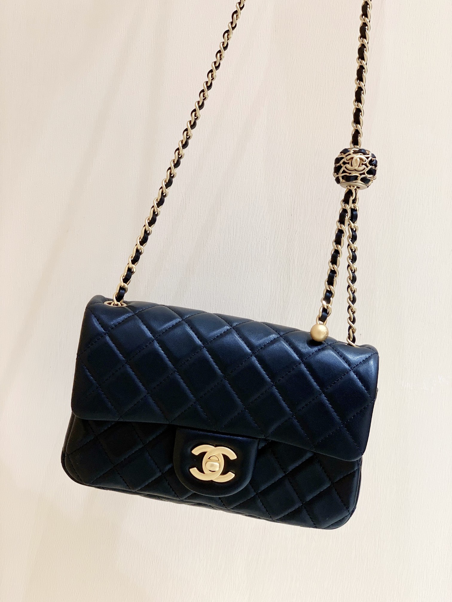 T&uacute;i X&aacute;ch Chanel CF Mini M&agrave;u Đen AS1787 