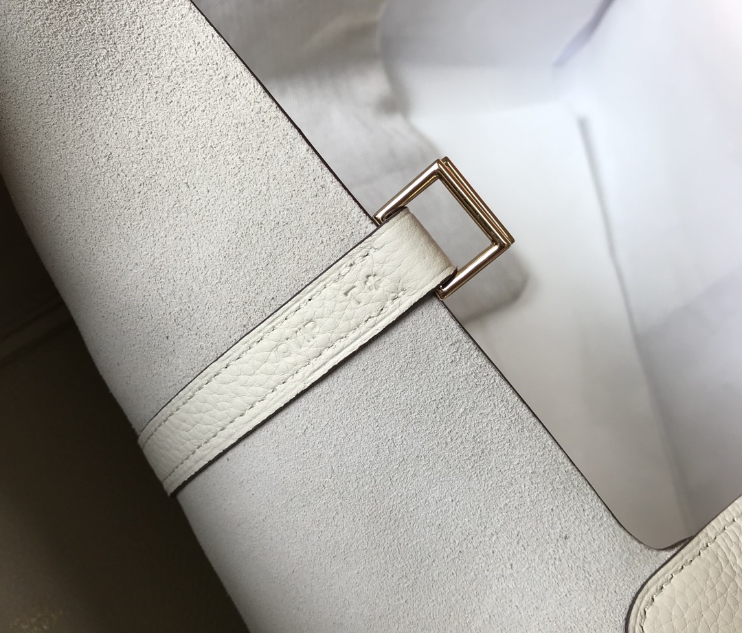 Túi xách hermes picotin màu trắng