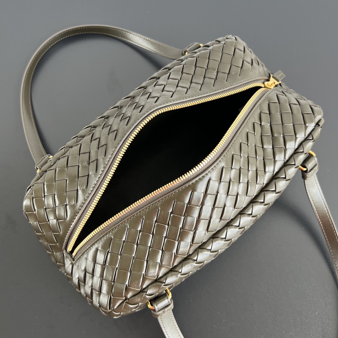 Túi xách nữ bottega veneta màu rêu 796258