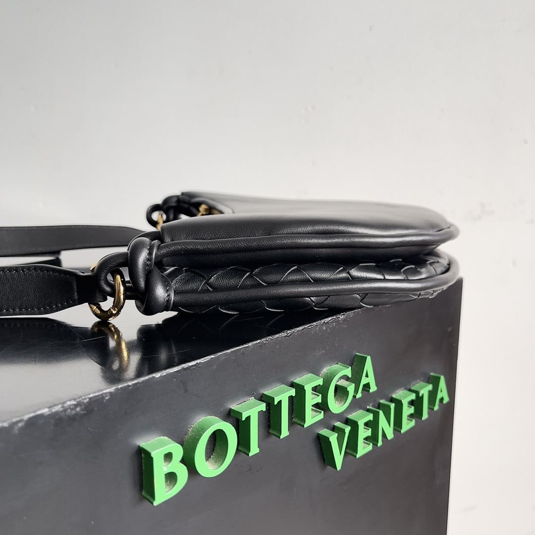 Túi Xách Nữ BV Gemelli 796638 Màu Đen