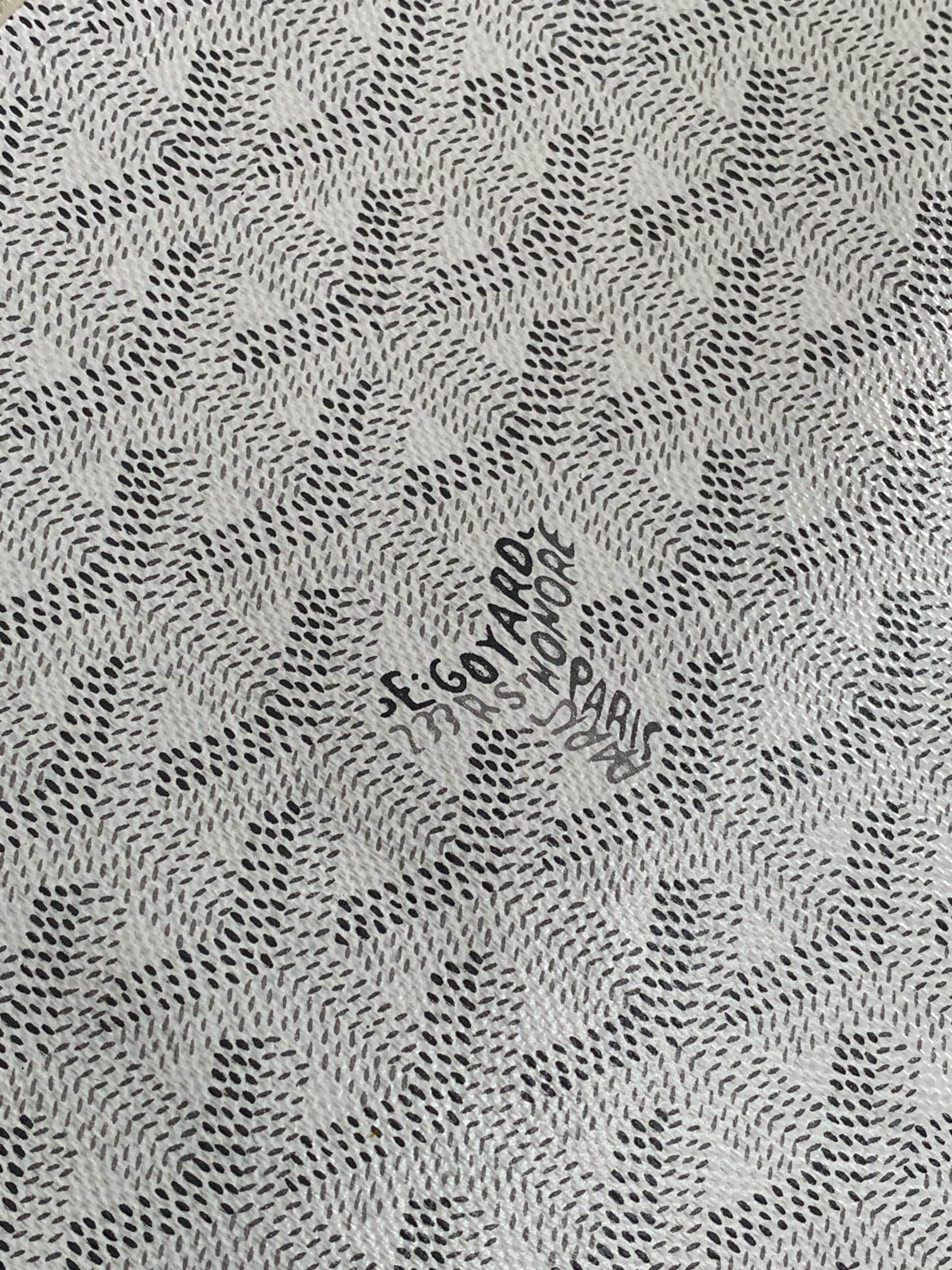 GOYARD CONTI 8811 (white)