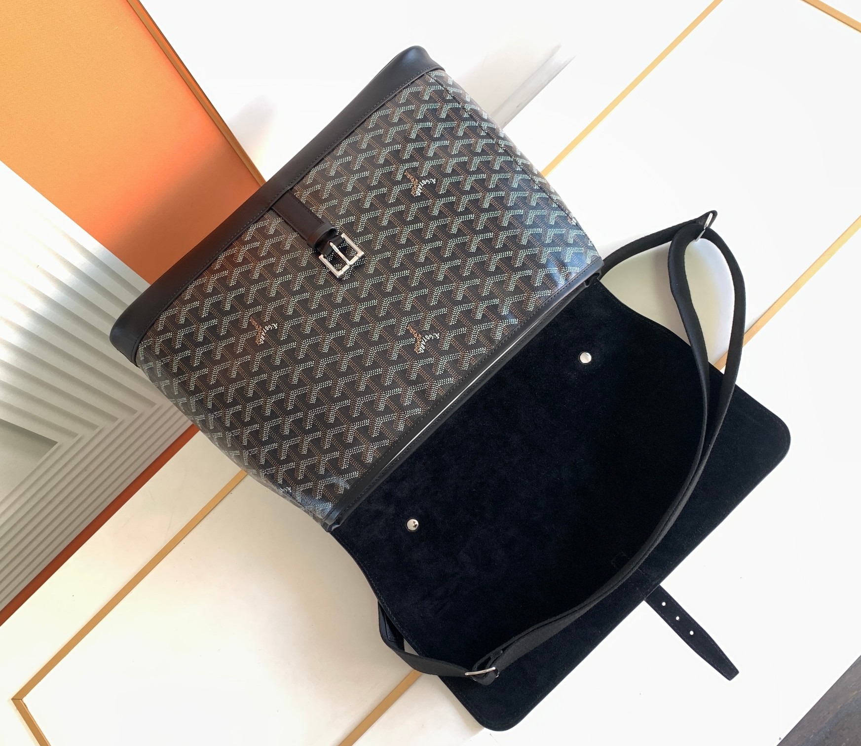 goyard citadin 8029-1 (black)