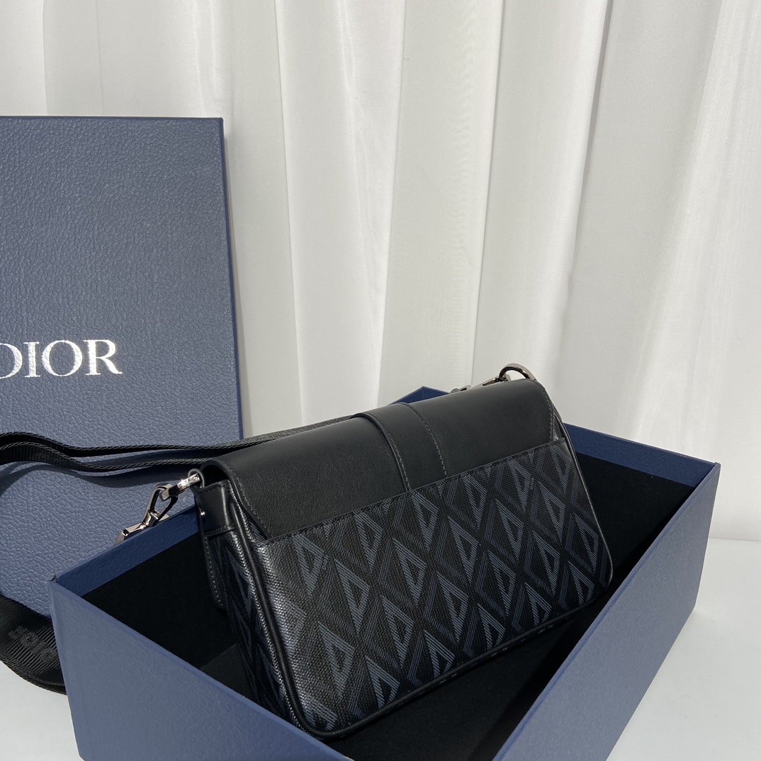 Túi xách Dior CD Diamond màu đen 9972