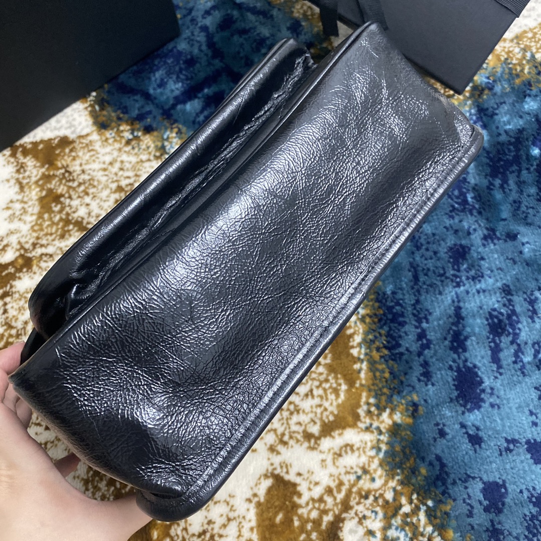 T&uacute;i X&aacute;ch YSL Niki 498894 M&agrave;u Đen