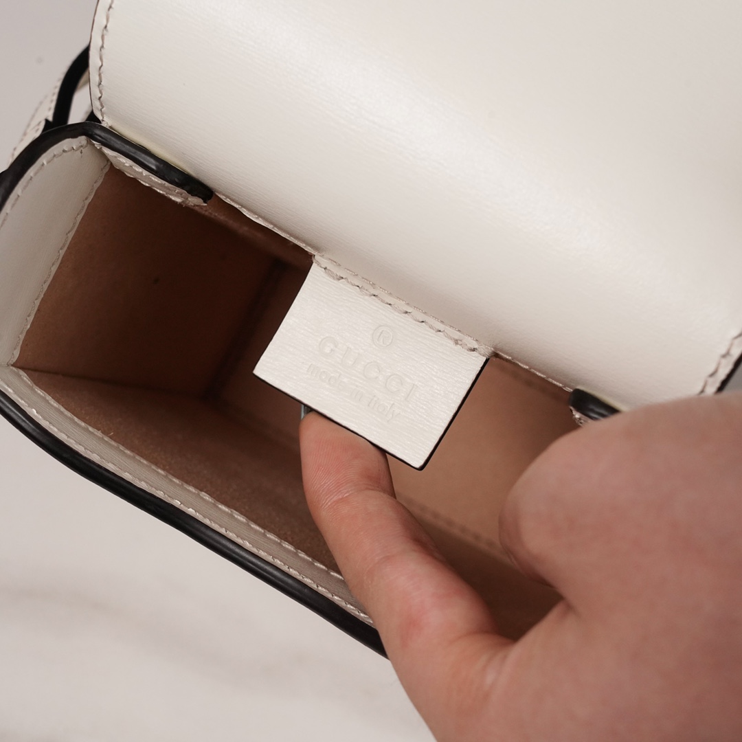 Túi Mini sac Gucci 1955 détail Mors  625615 Màu Trắng