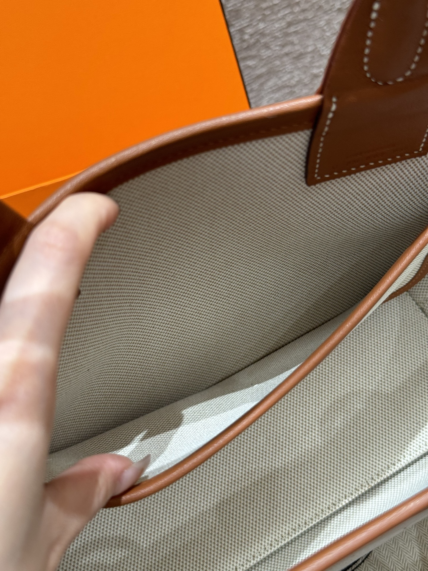 Túi xách hermes Steeple  màu trắng