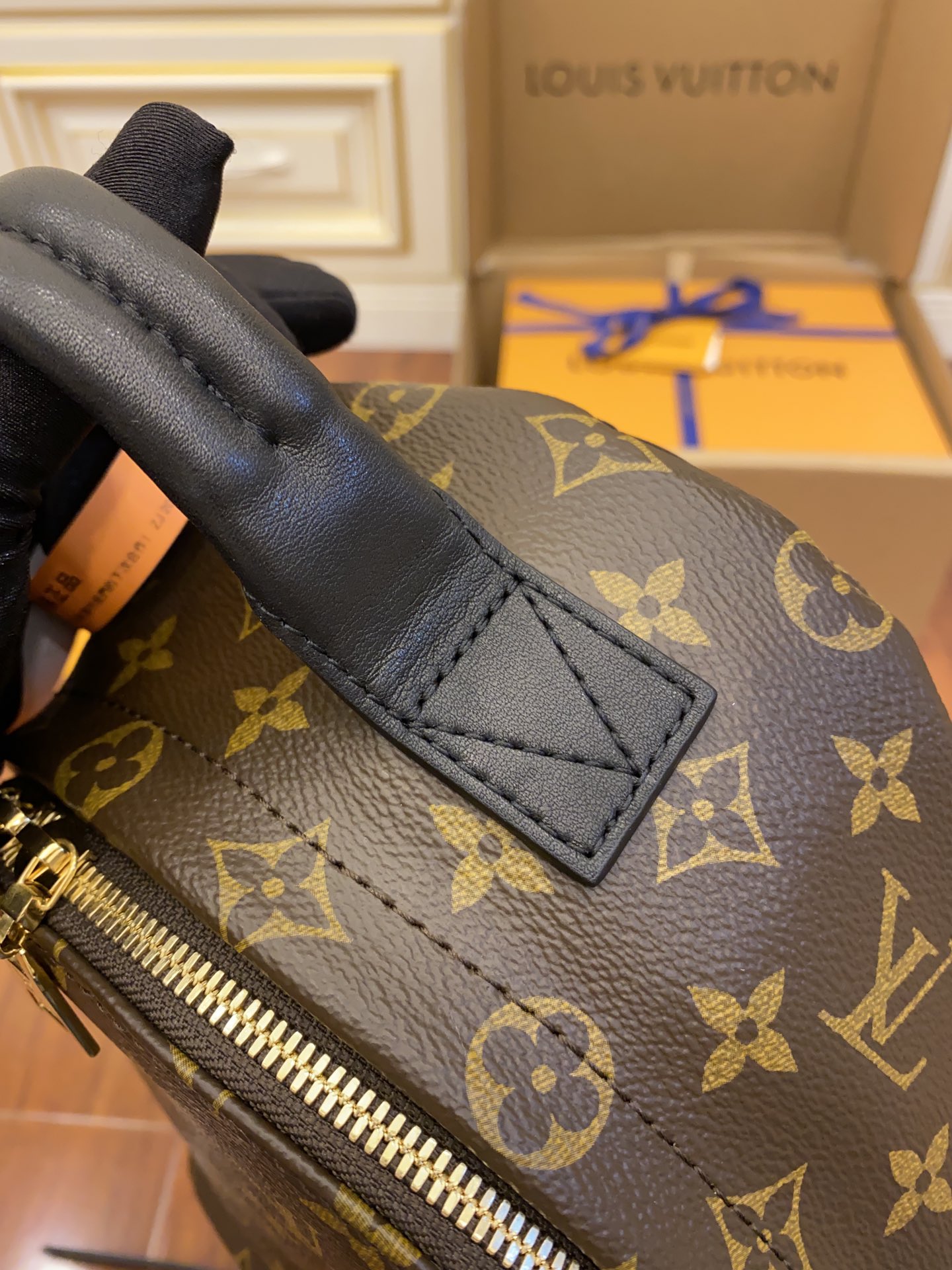 Balo LV Nữ Monogram RevesrM44871