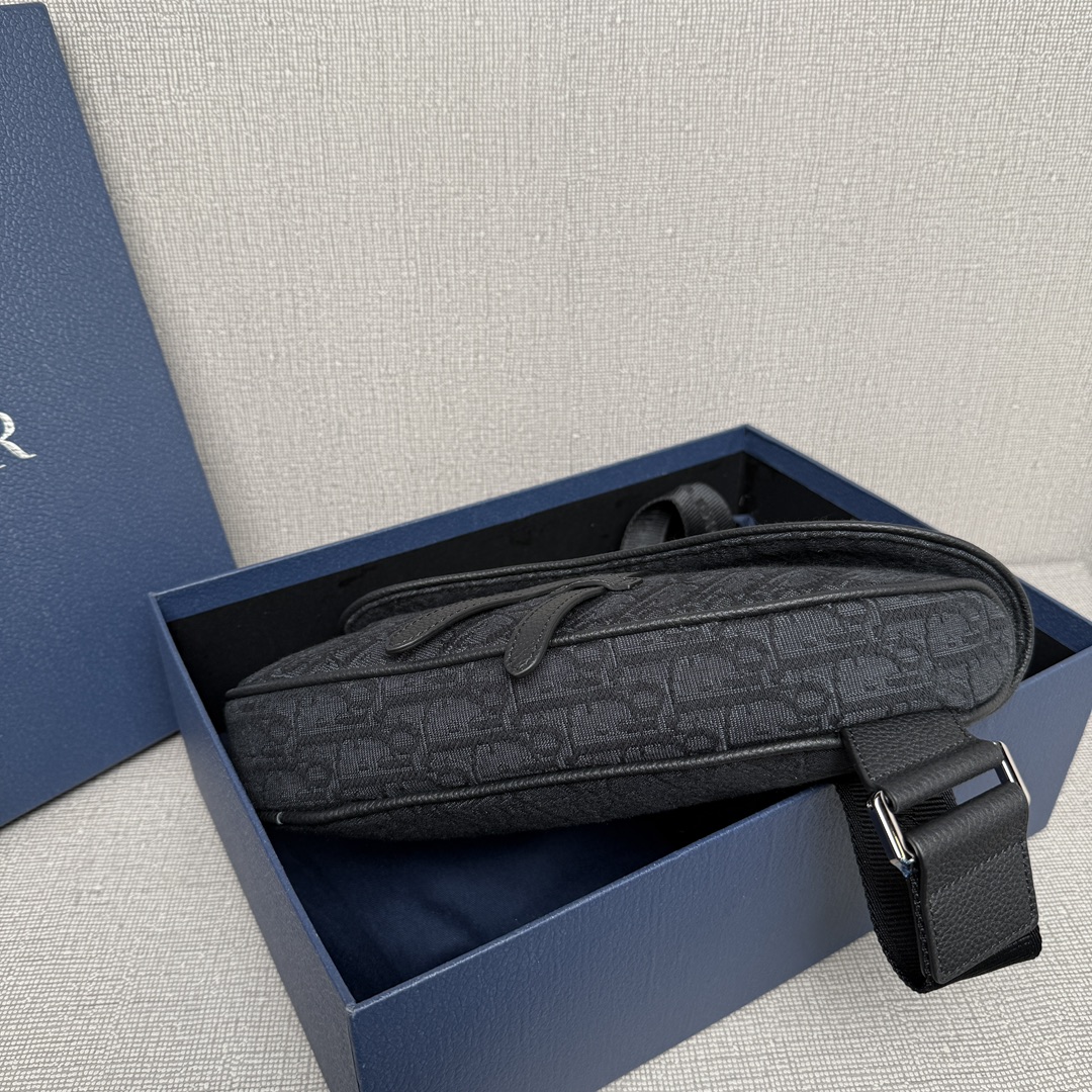 Túi đeo chéo Dior Oblique 9032