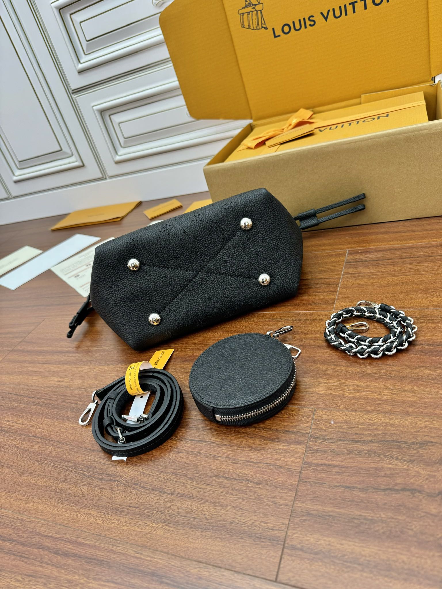 T&uacute;i x&aacute;ch Sac Bella m57070