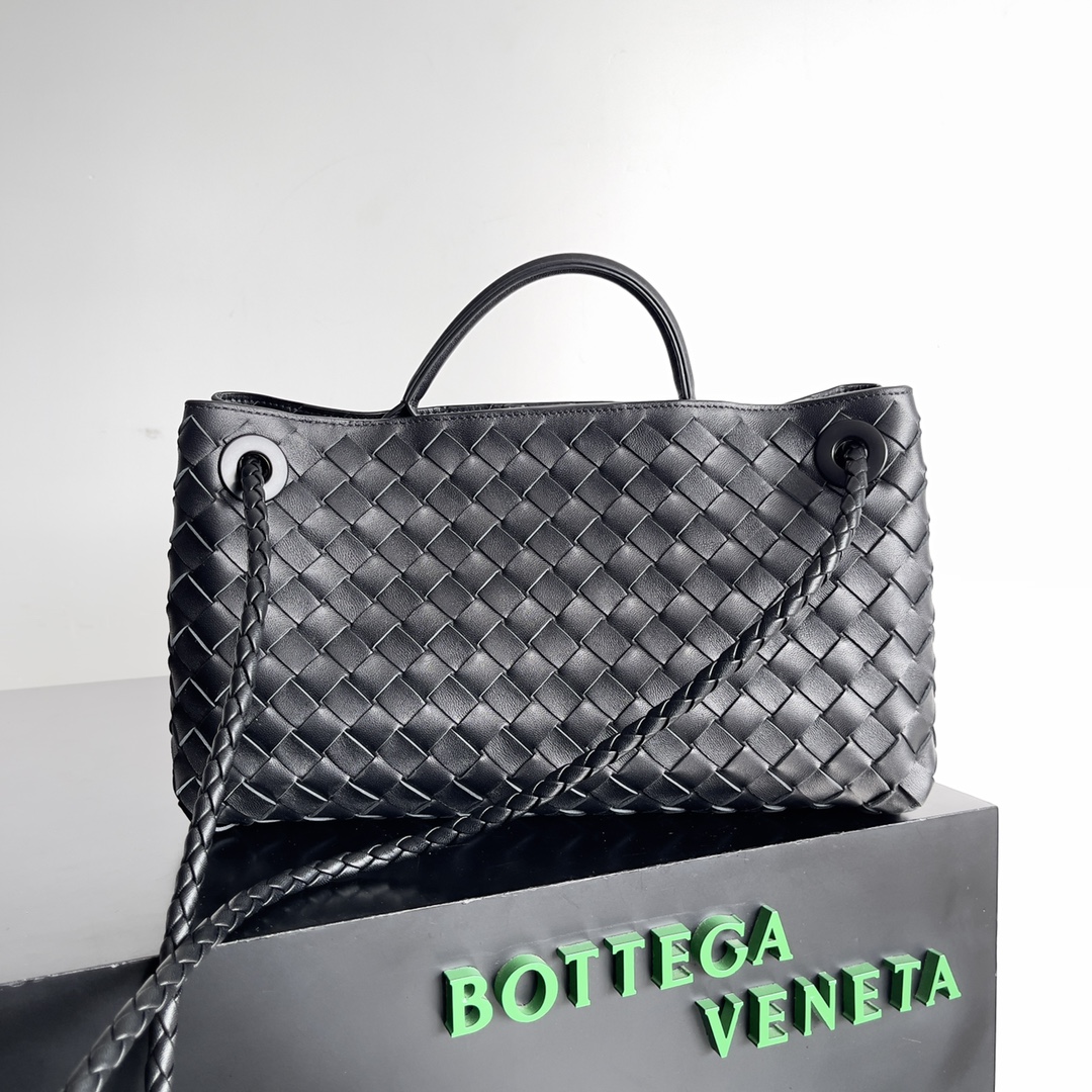 Túi xách nữ bottega veneta màu đen 754990