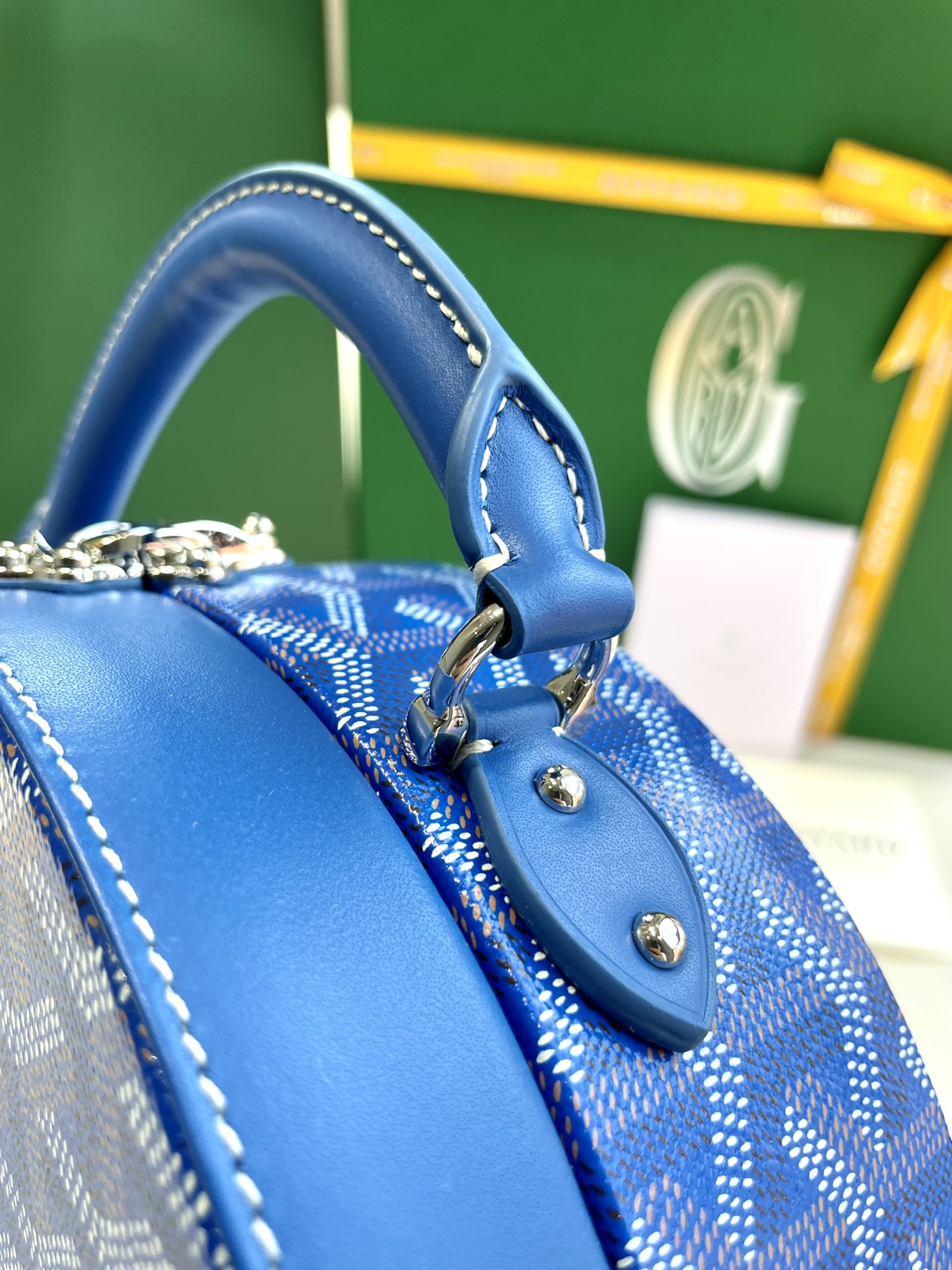 Goyard Alto 8115 (blue)
