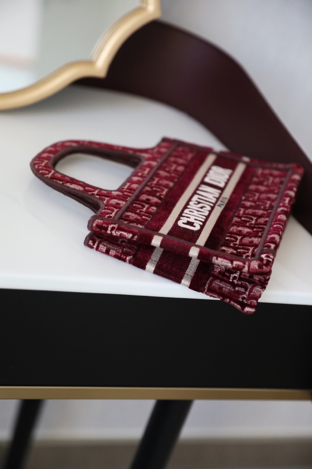 Túi DIOR CD BOOK TOTE Màu Đỏ