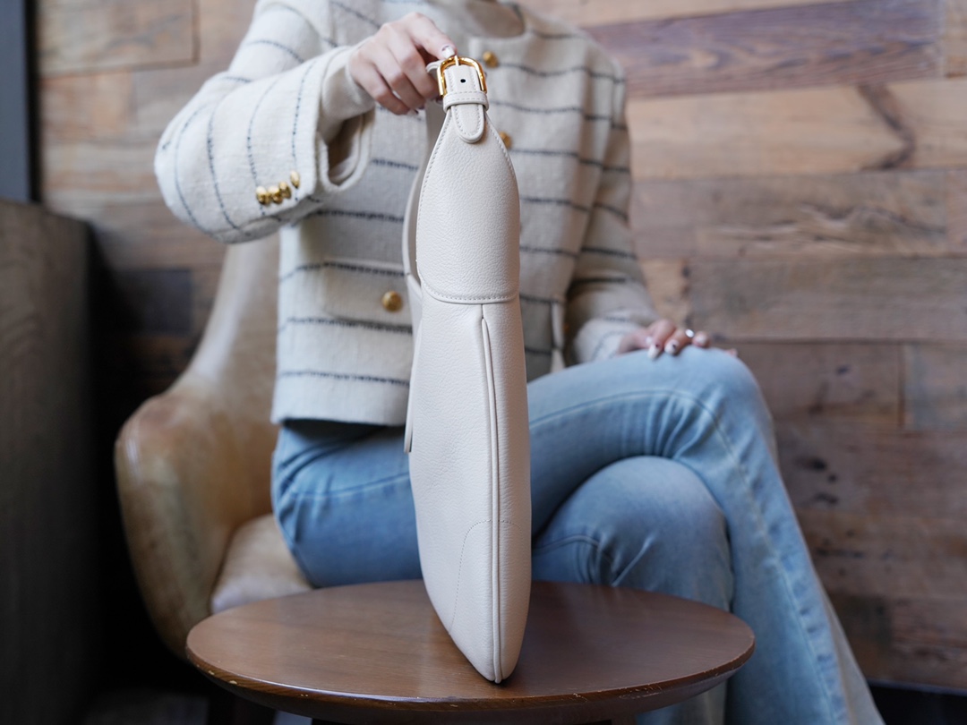 Gucci Cosmogonie 726274 (White) 