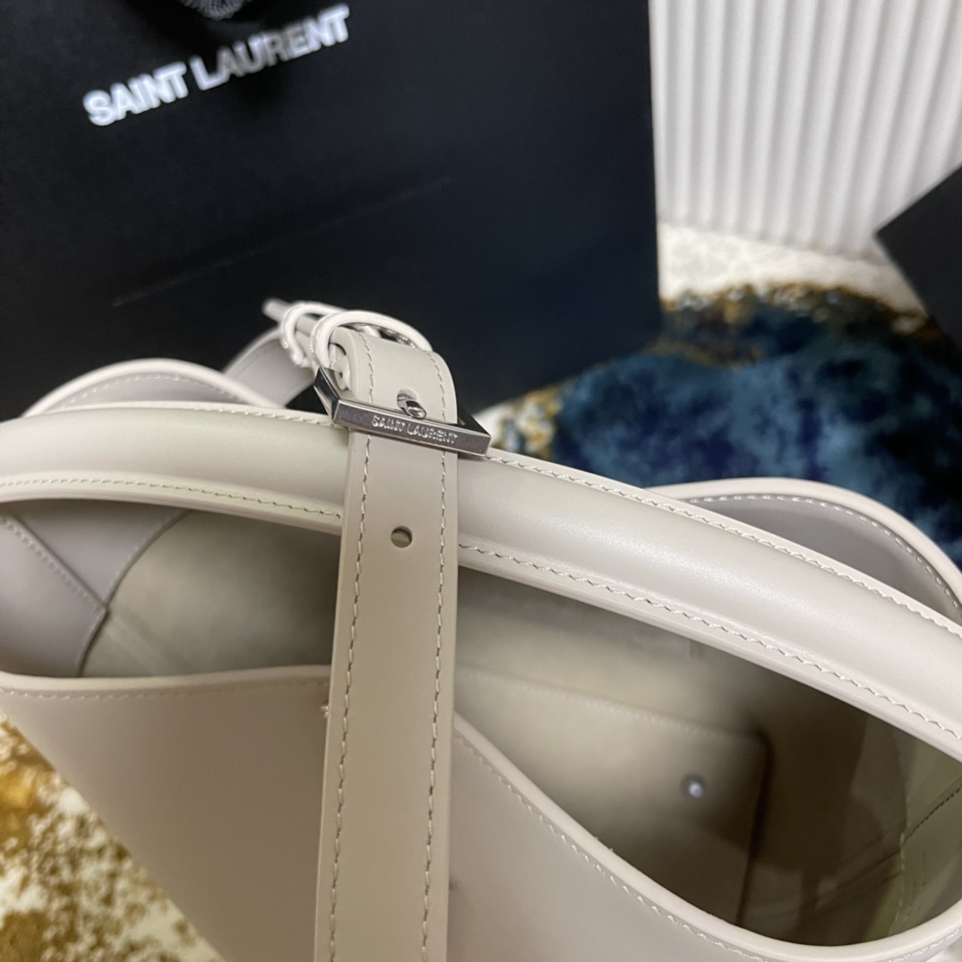 YSL LE37 749036 (Beige)