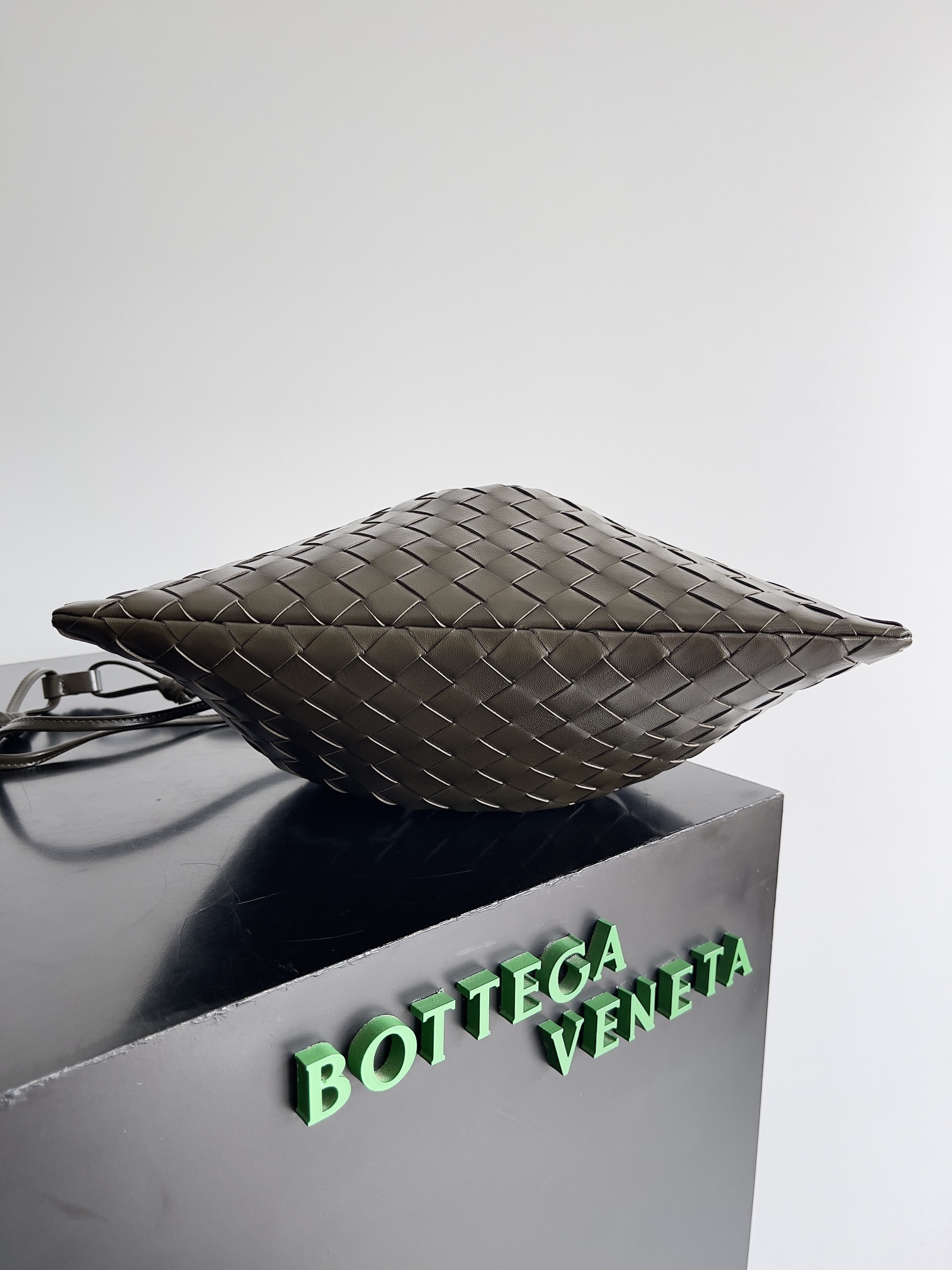 Túi Xách Nữ BV Dustbag 796728 Màu Rêu