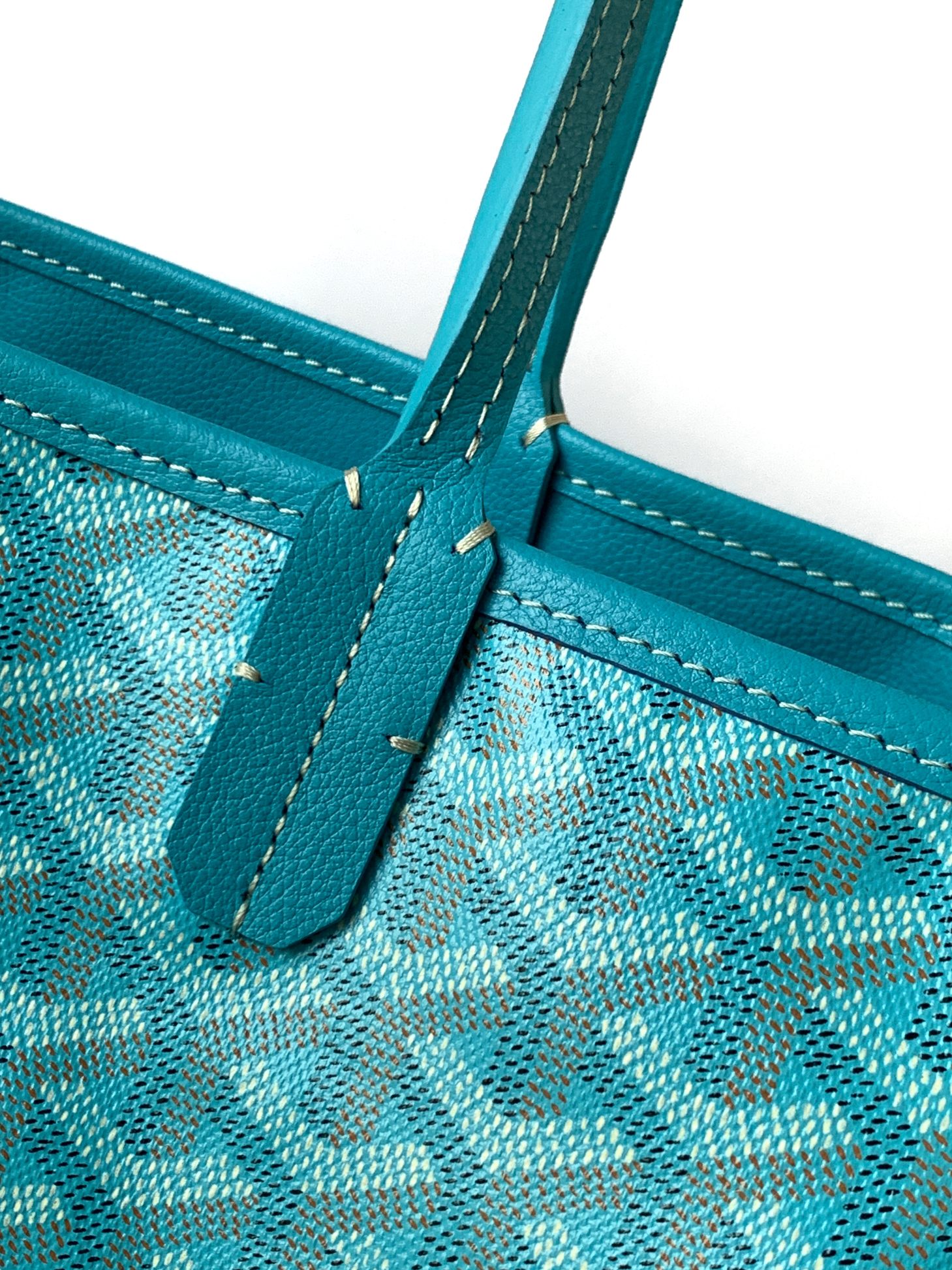 Goyard ANJOR  8017 (blue)