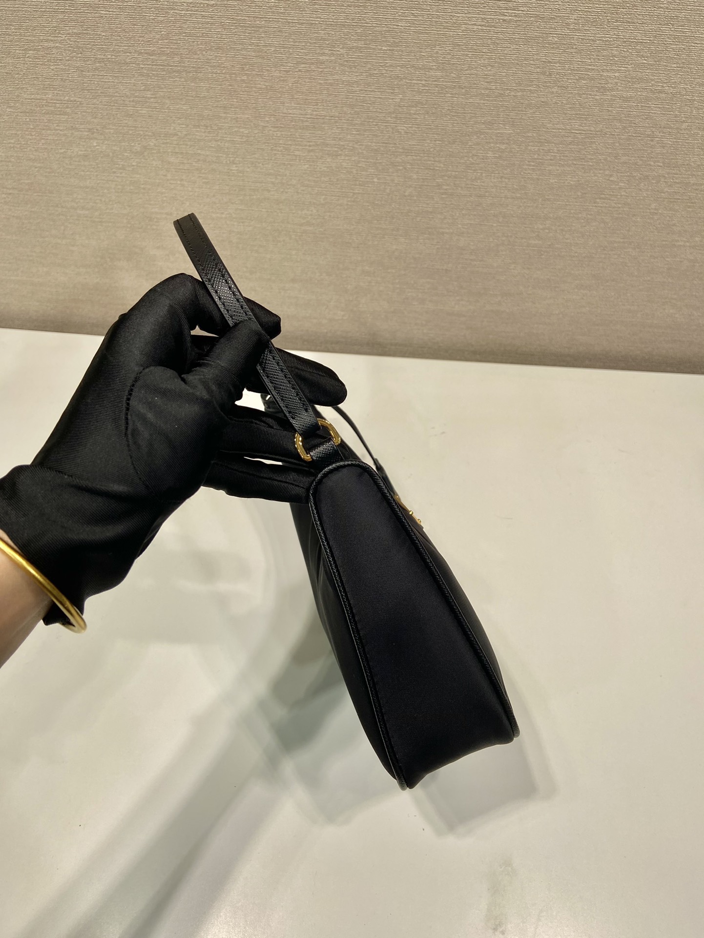 T&uacute;i x&aacute;ch PRADA nữ 1NE 204