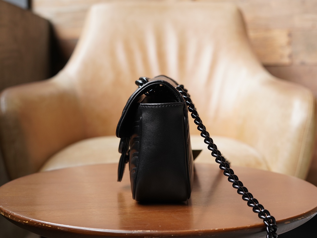 T&uacute;i X&aacute;ch Nữ Mini sac &agrave; &eacute;paule GG Marmont 446744 M&agrave;u Đen 