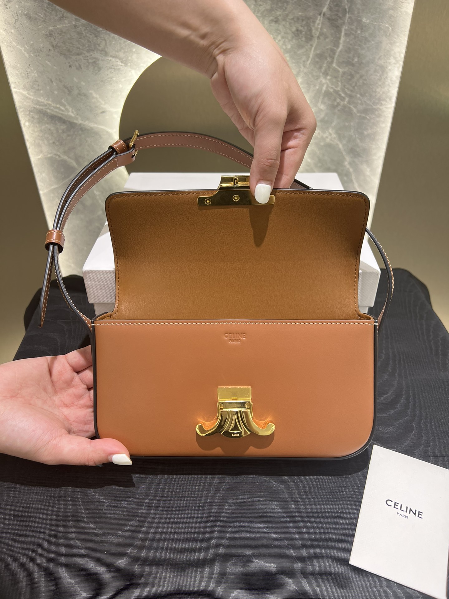 Túi Xách Celine Nữ Claude 194143 Màu Nâu