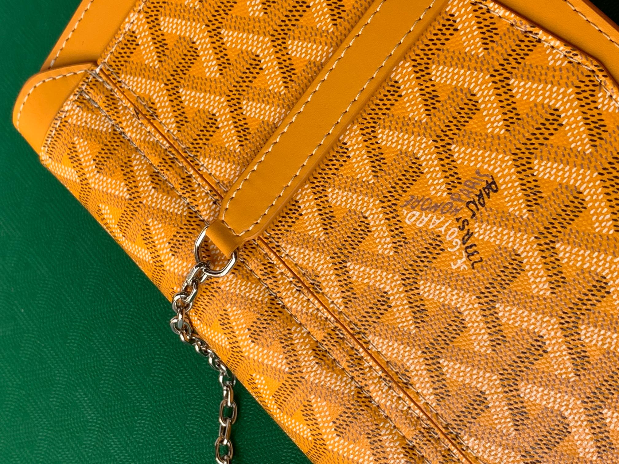 Goyard Duchesse Marie-Caroline 1100 (yellow)