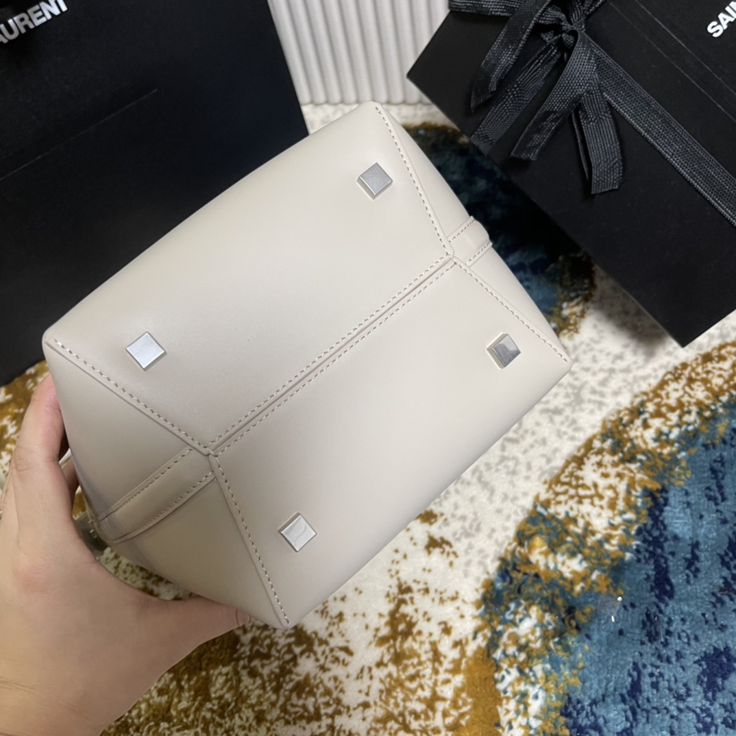 YSL LE37 749036 (Beige)