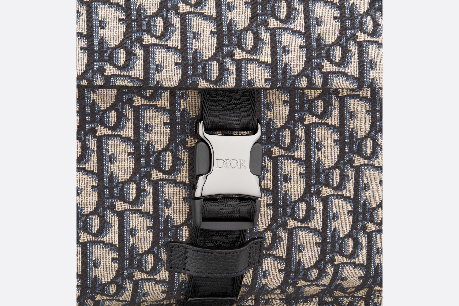 Balo nam Dior Explorer 9949