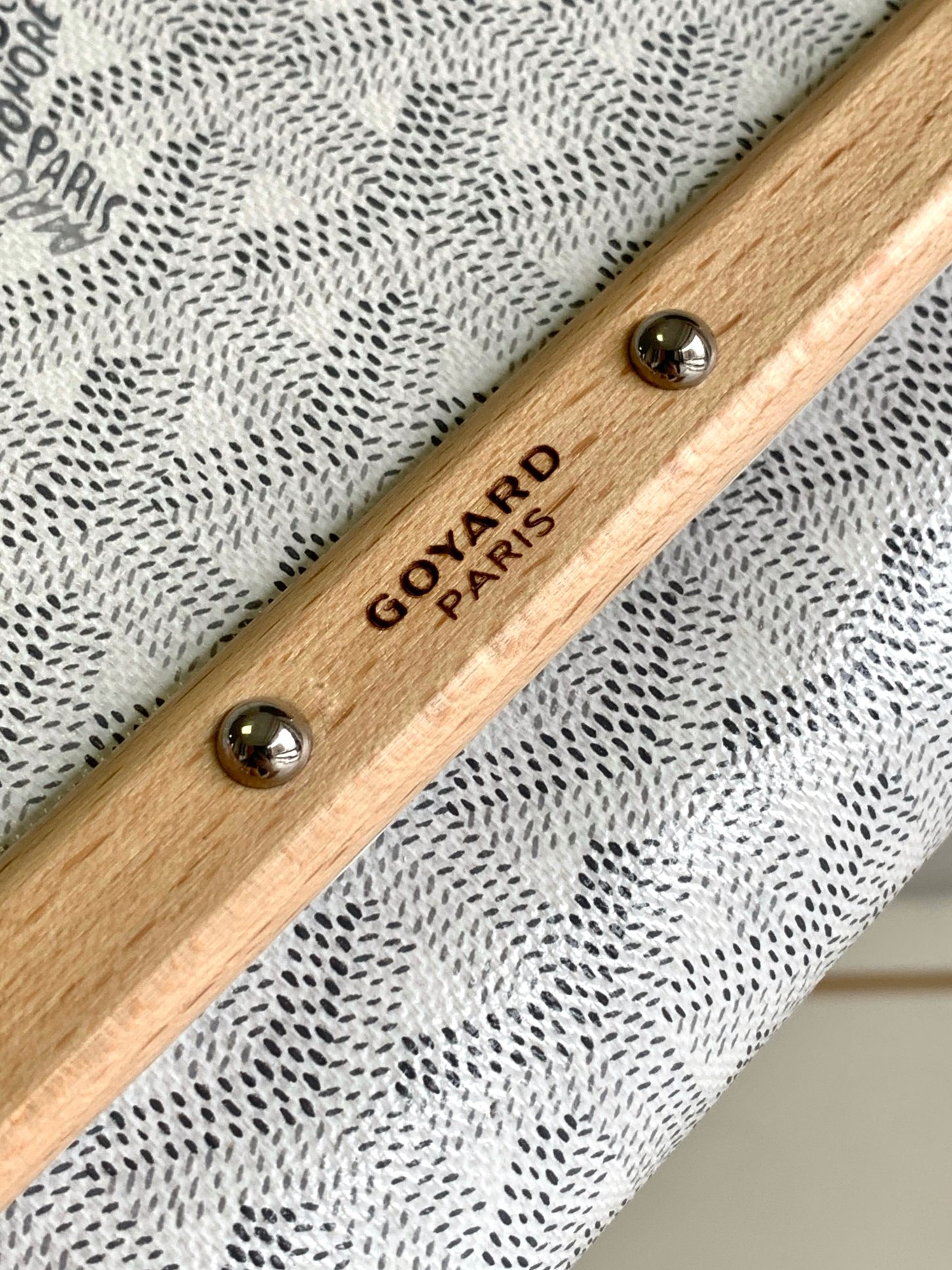 Goyard Monte-Carlo 8812 (white)