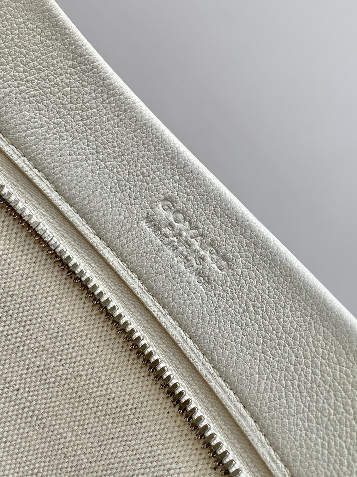 GOYARD CONTI 8811 (white)