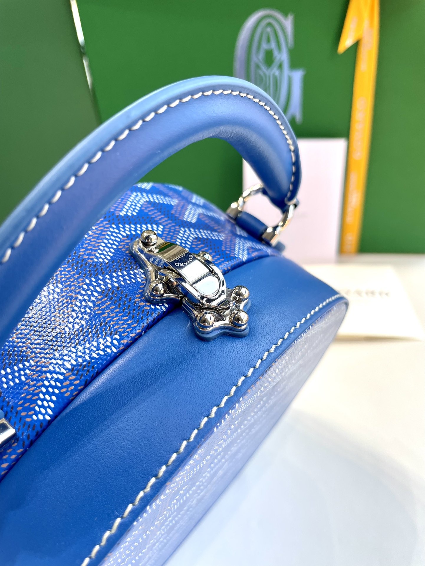 Goyard Alto 8115 (blue)