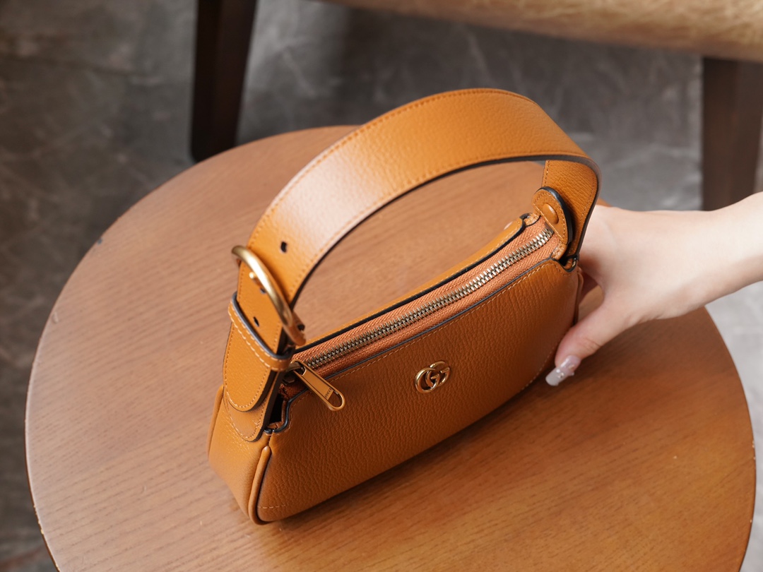 Aphrodite 739076 (Brow)