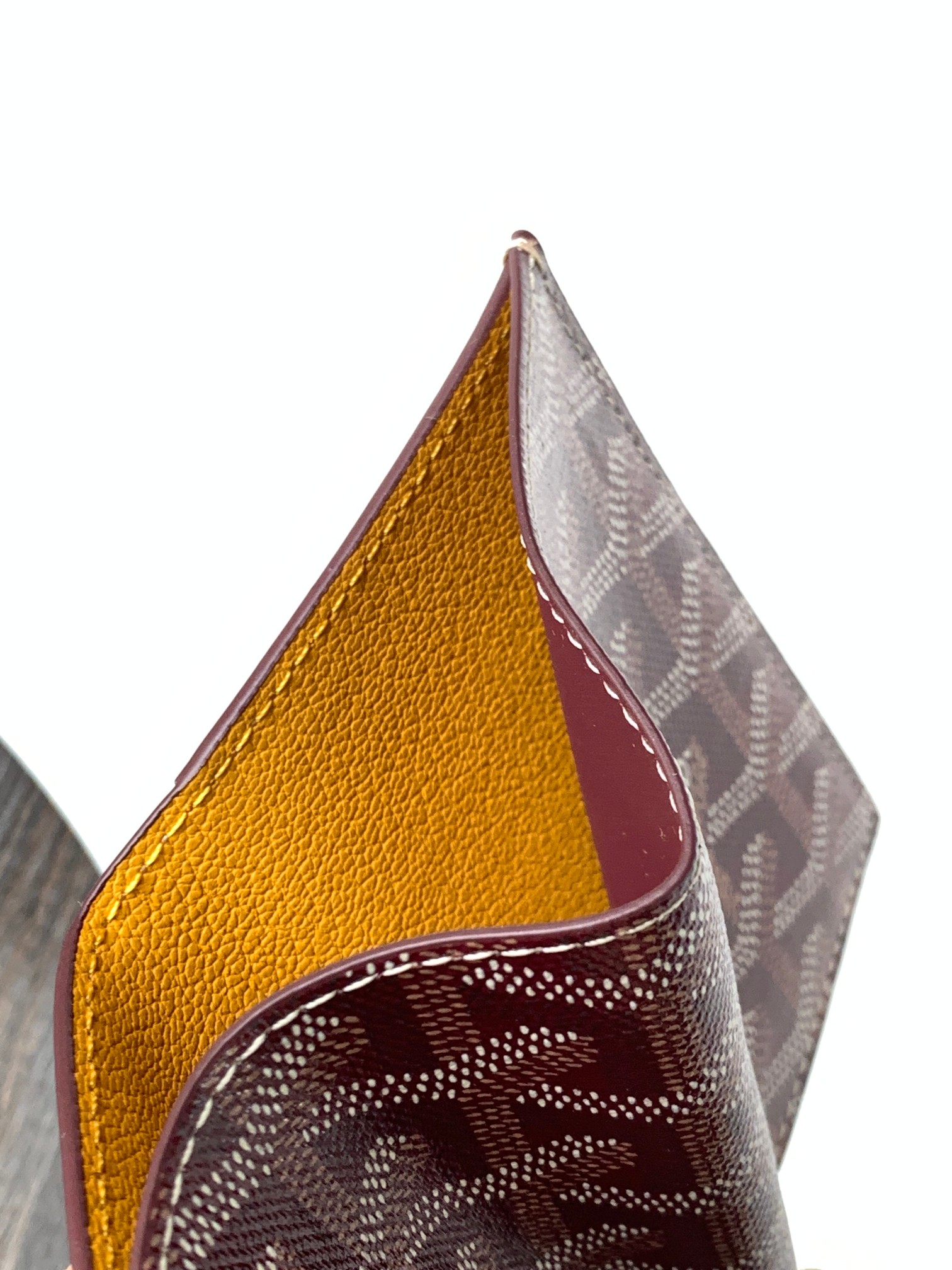 CARD GOYARD SAINT-PIERRE M8506260 MÀU ĐỎ ĐÔ