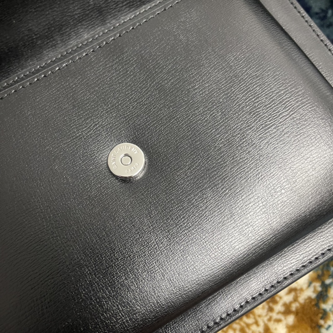 T&uacute;i X&aacute;ch YSL SUNSET 442906 M&agrave;u Đen Kh&oacute;a Bạc