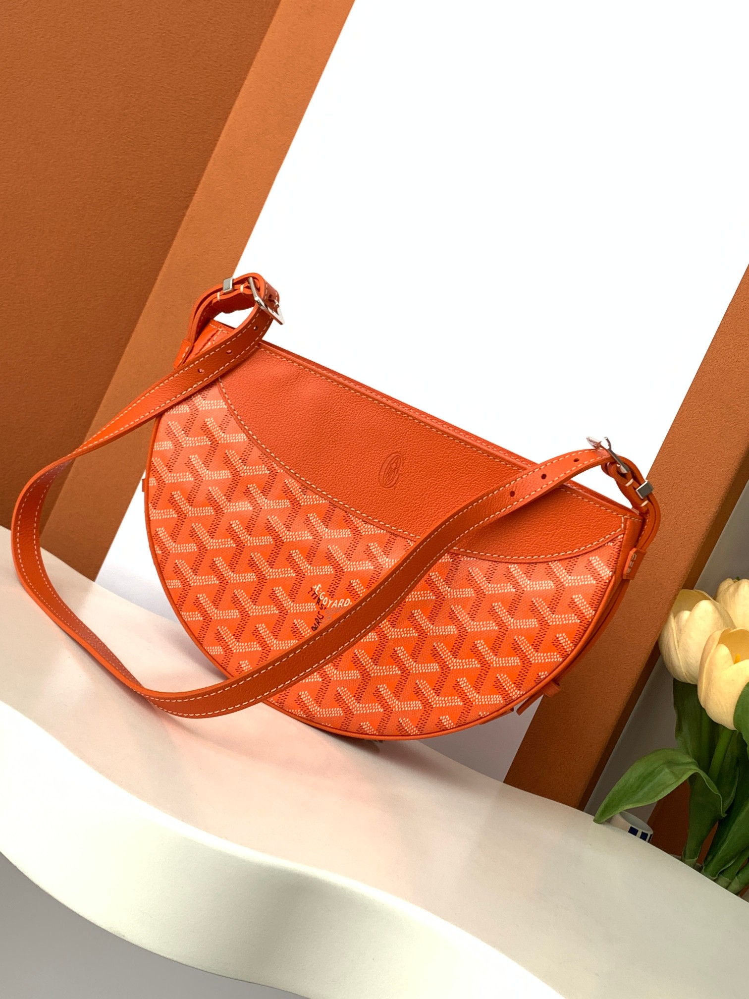GOYARDINE 8219 (orange)