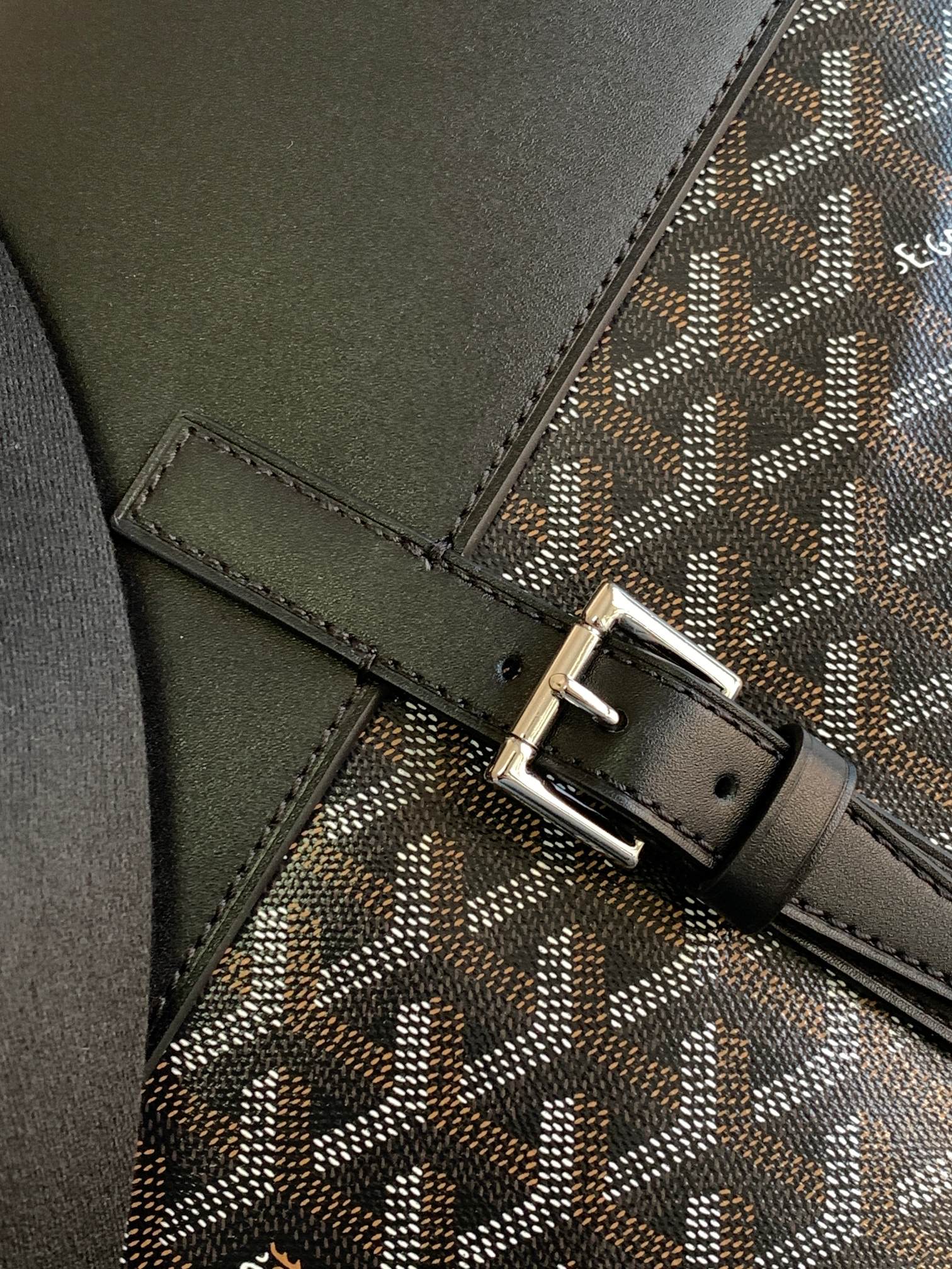 goyard citadin 8029-1 (black)