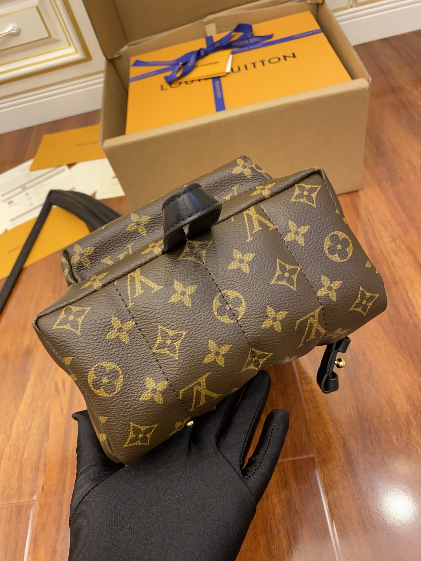 Balo LV Nữ Monogram RevesrM44871
