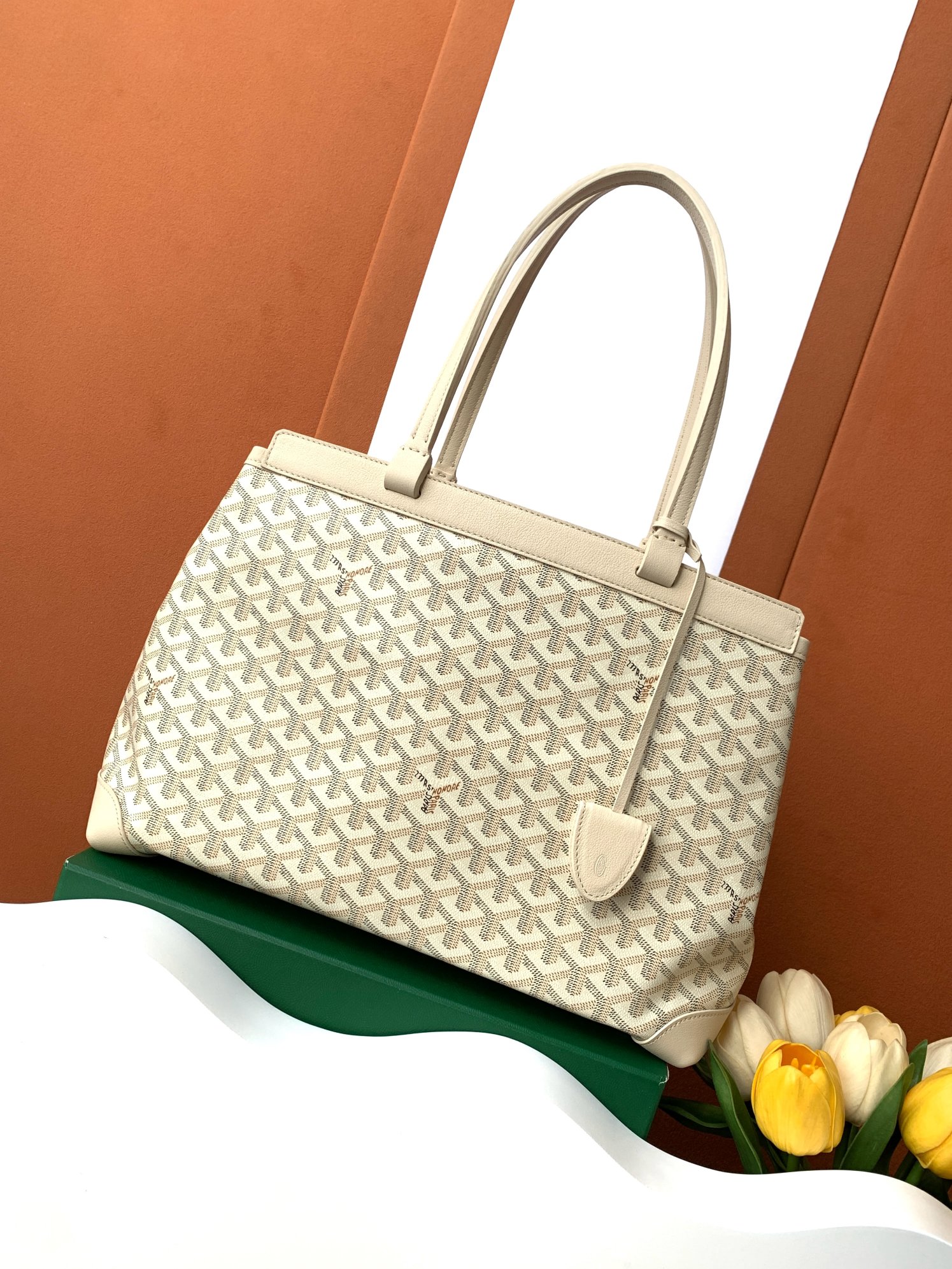 Goyard bellechasse  8031 (yellow)