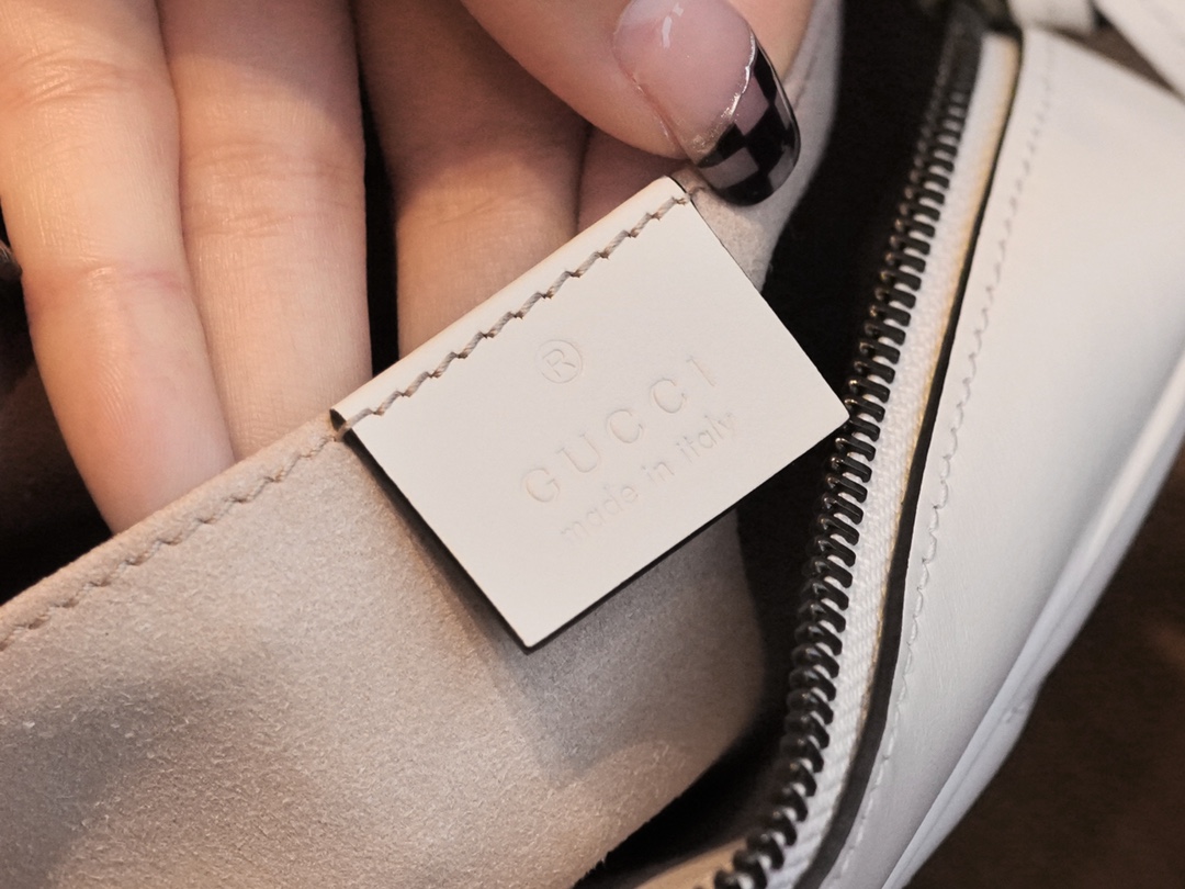 T&uacute;i X&aacute;ch Nữ Mini sac GG Marmont 448065 M&agrave;u Trắng