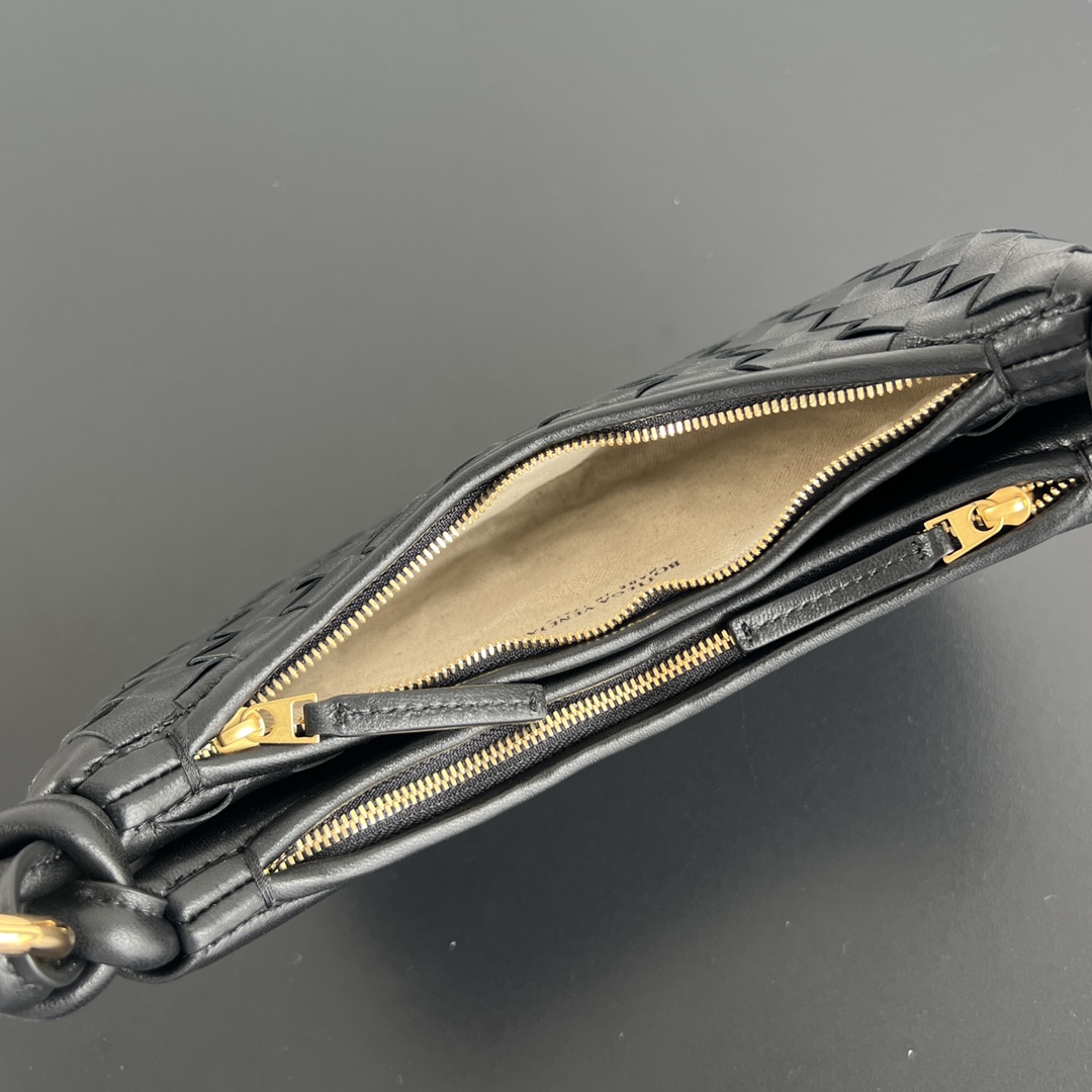 Túi xách nữ bottega veneta màu đen 796638