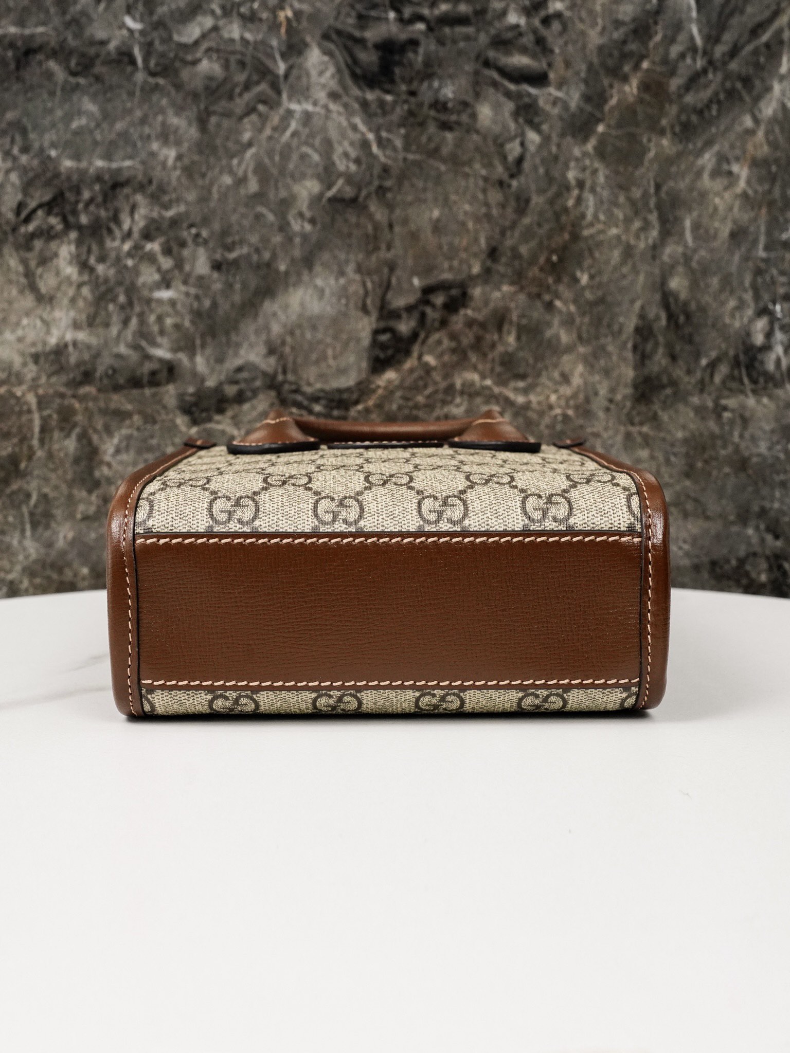 T&uacute;i X&aacute;ch Nam GG Retro 671623 M&agrave;u N&acirc;u 