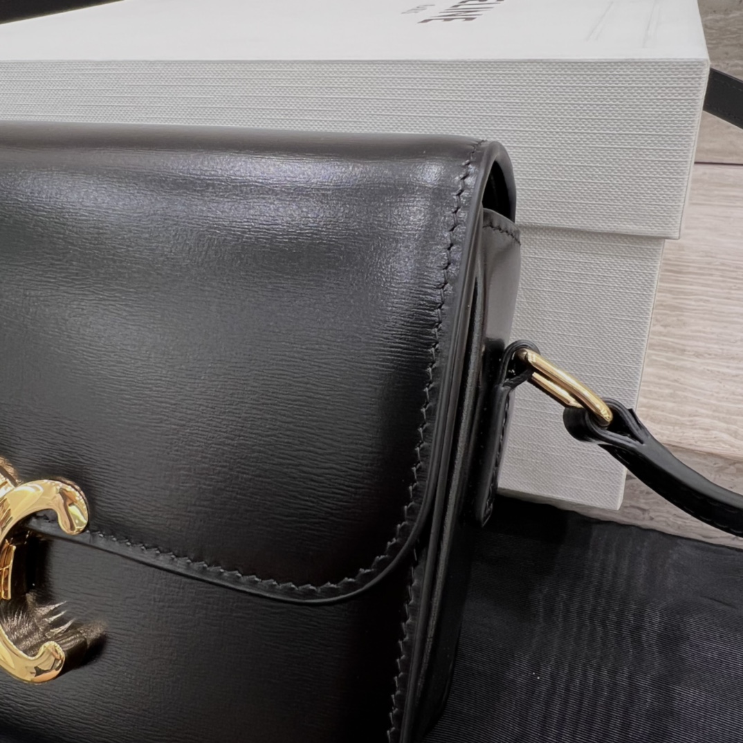 T&uacute;i X&aacute;ch Celine Teen Triomphe 188423 M&agrave;u Đen