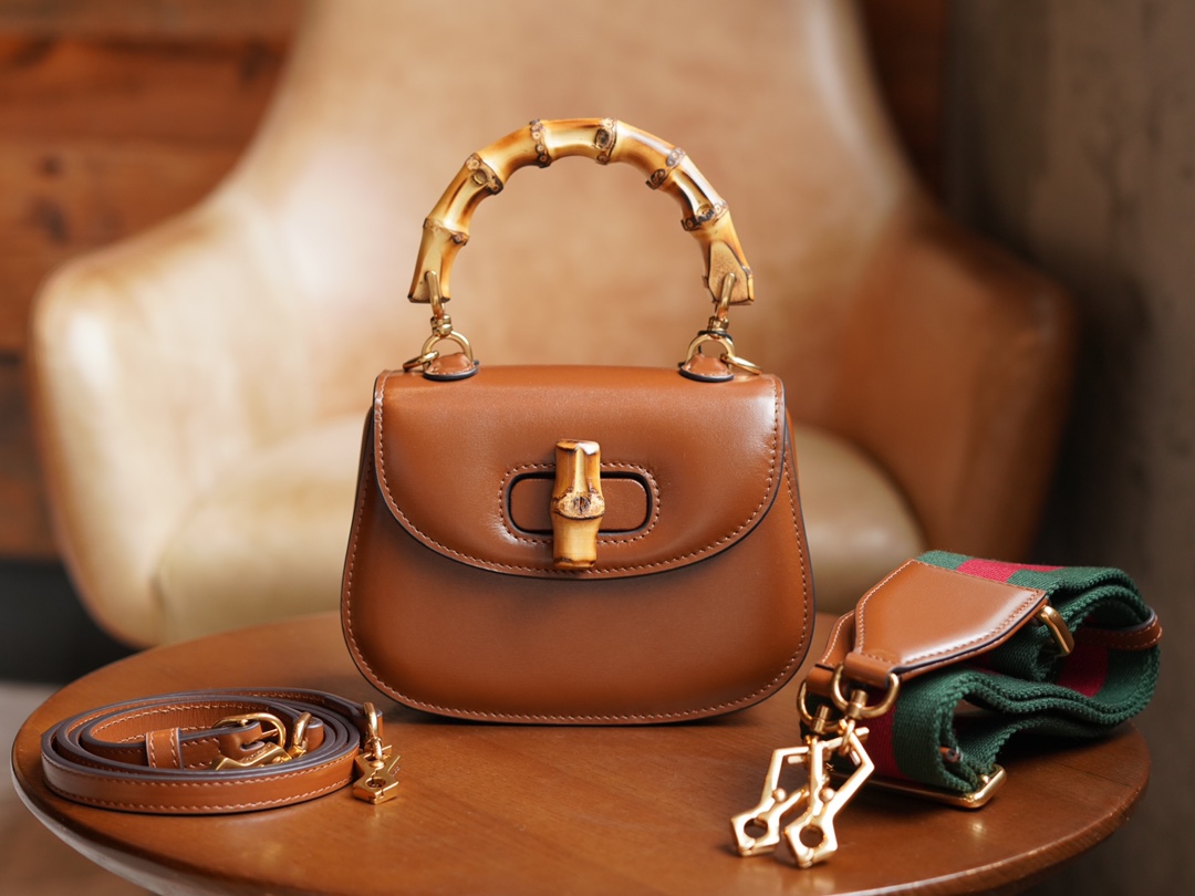 T&uacute;i X&aacute;ch Nữ Gucci Bamboo 1947 686864 M&agrave;u N&acirc;u