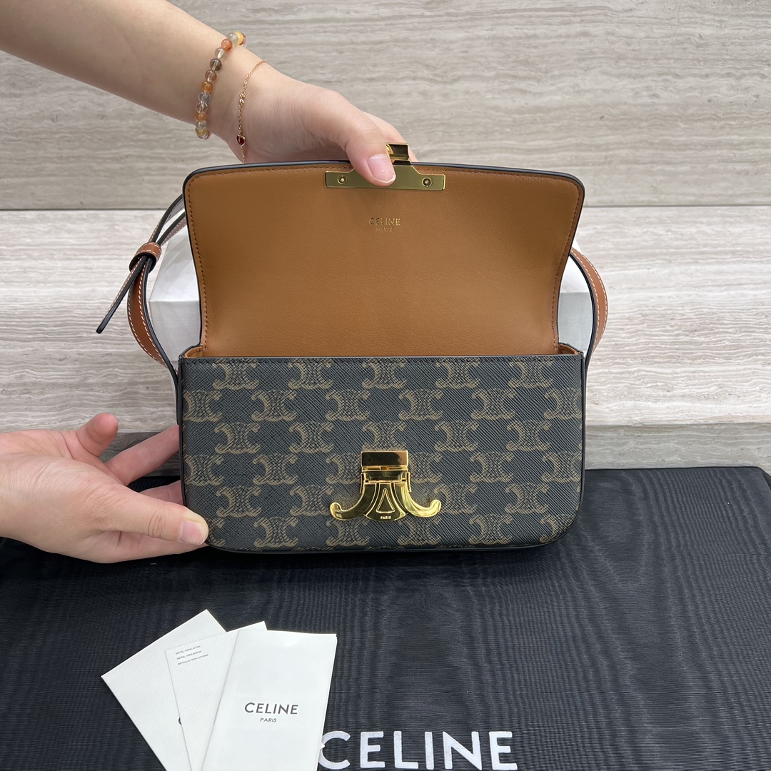 T&uacute;i X&aacute;ch Celine Nữ 194142 Logo Celine