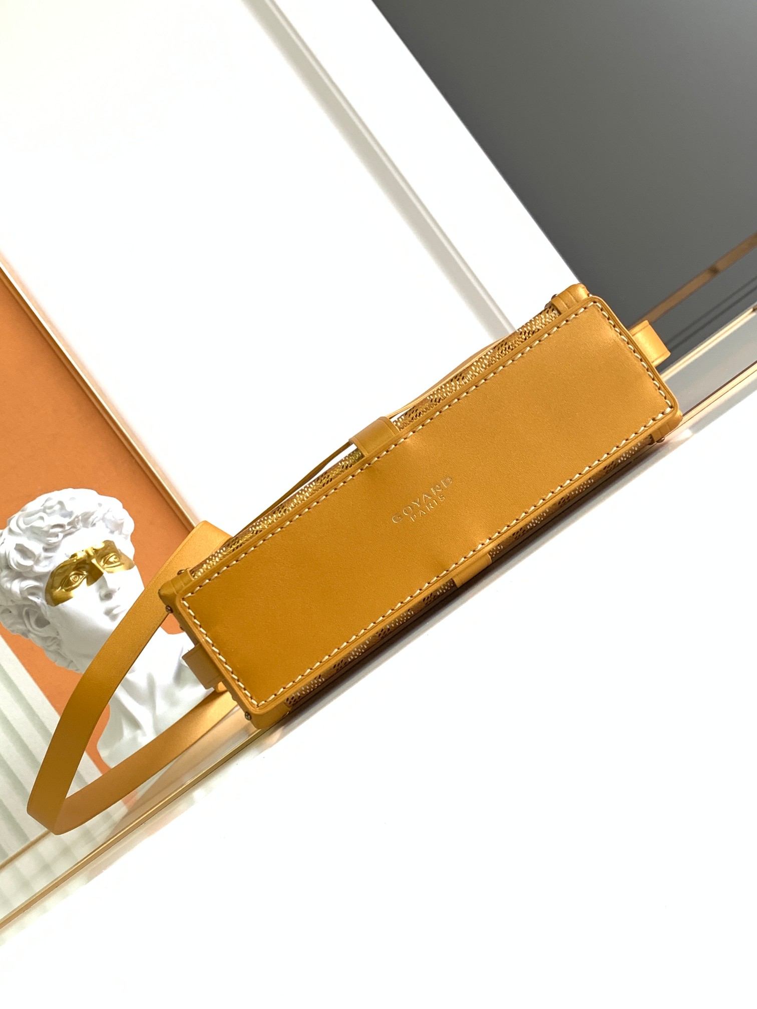  Goyard Minaudi&egrave;re 8210 (yellow)