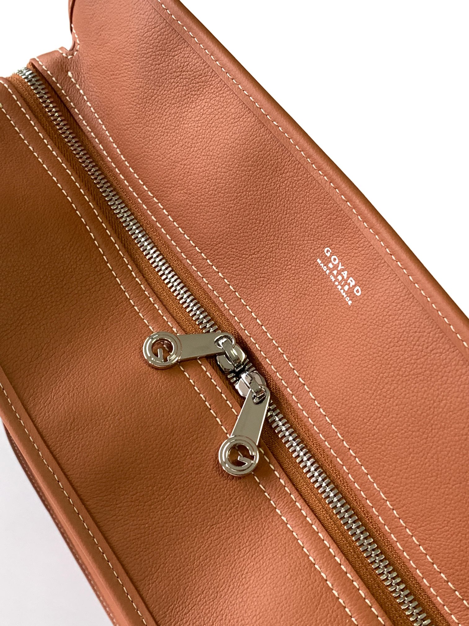 GOYARD BOURGOGNE 8825 (brown)