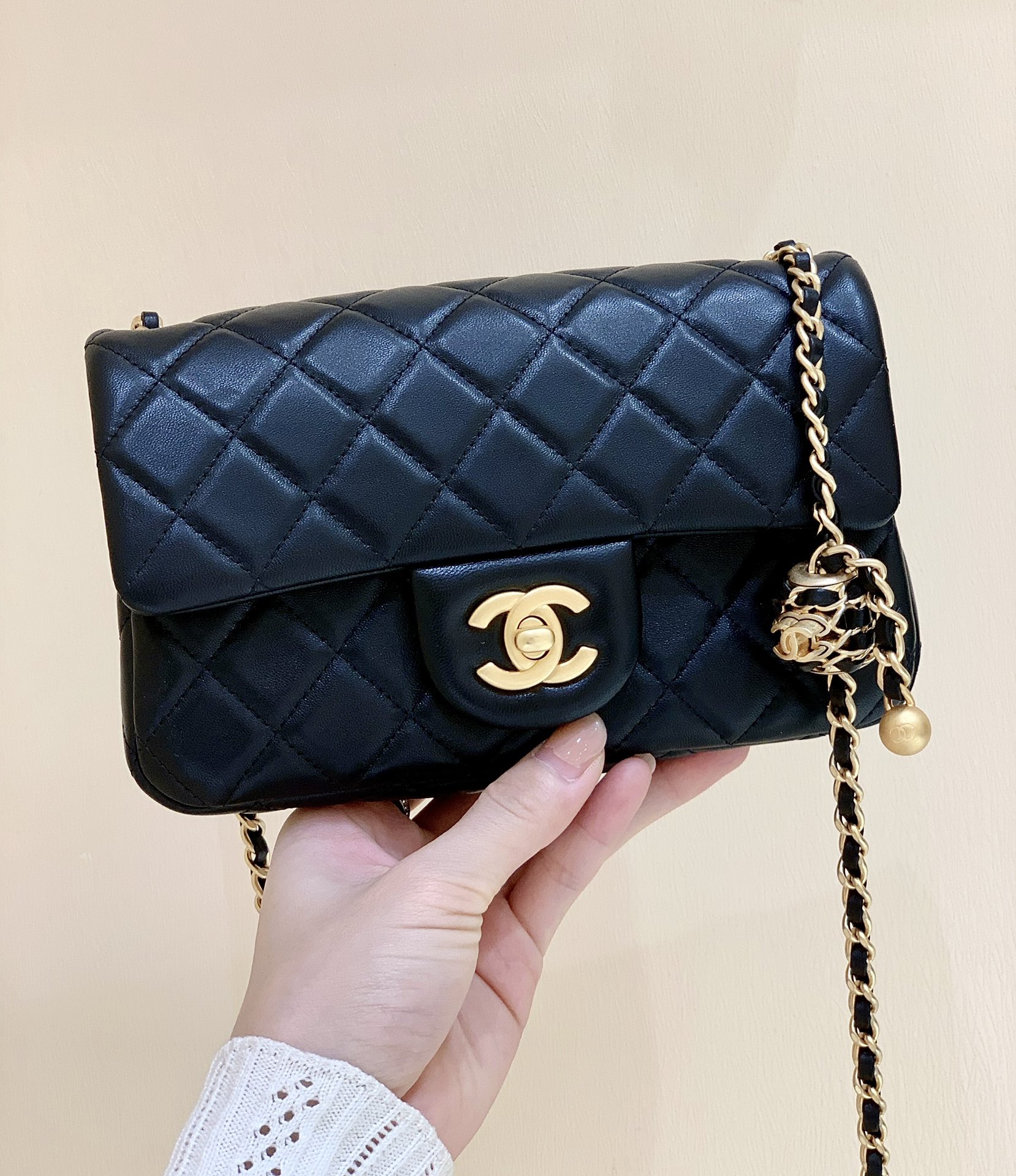 T&uacute;i X&aacute;ch Chanel CF Mini M&agrave;u Đen AS1787 