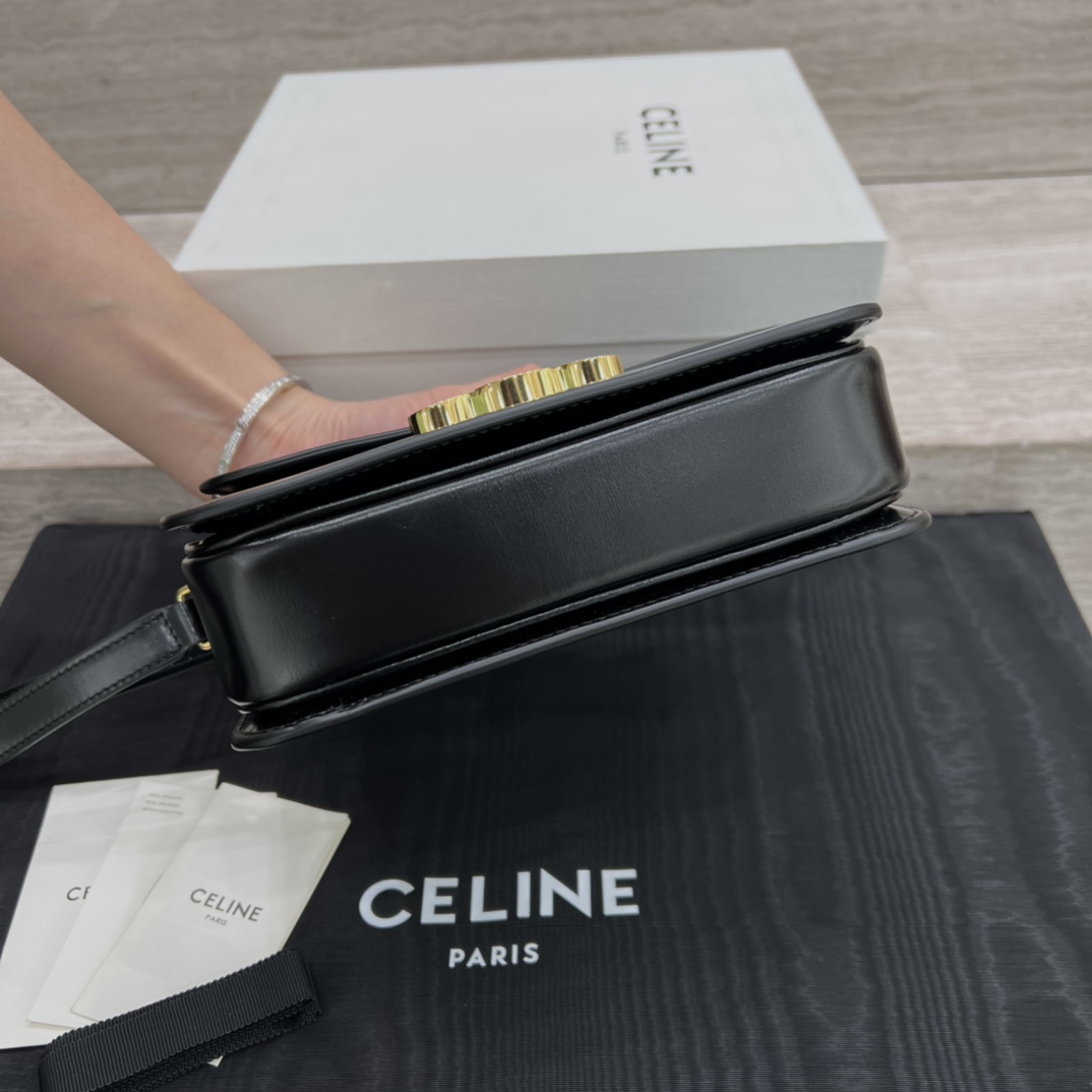 T&uacute;i X&aacute;ch Celine Teen Triomphe 188423 M&agrave;u Đen