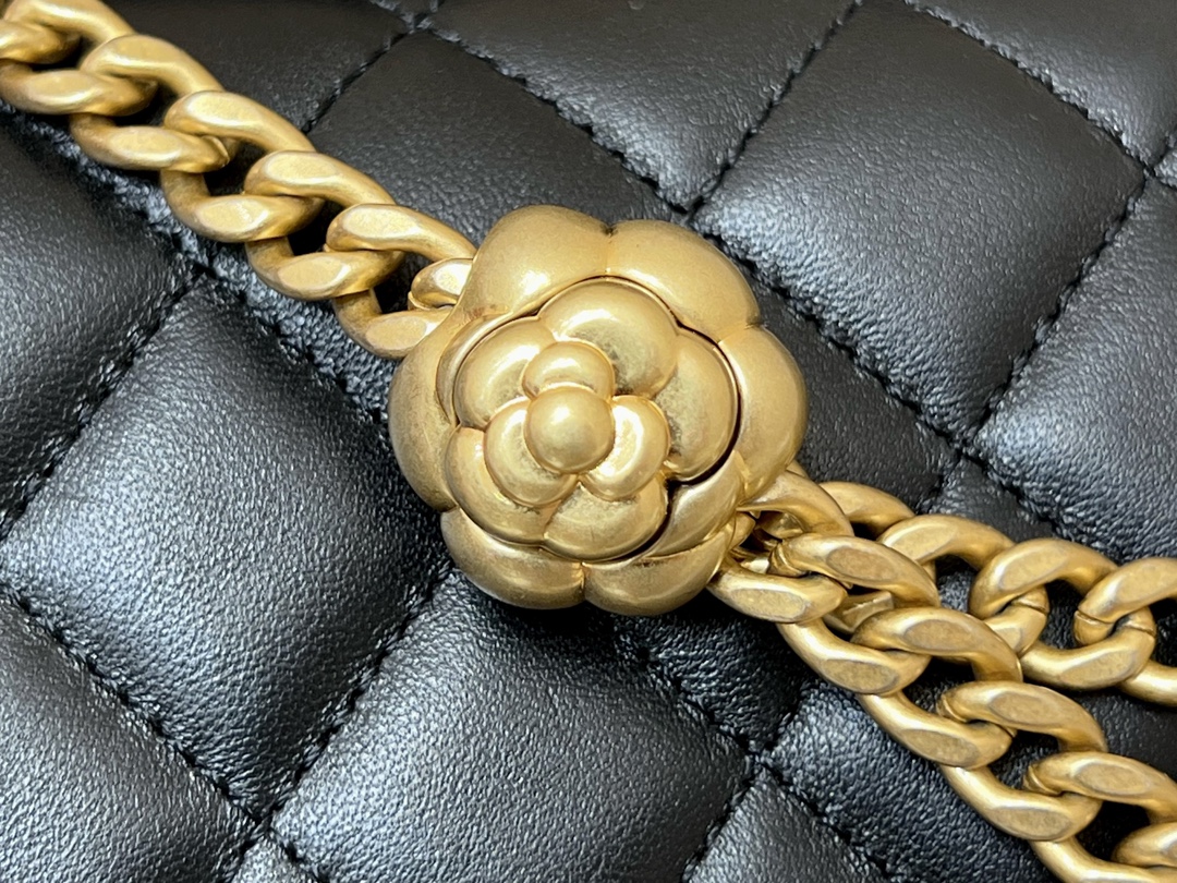 T&uacute;i X&aacute;ch Chanel AS4040 M&agrave;u Đen