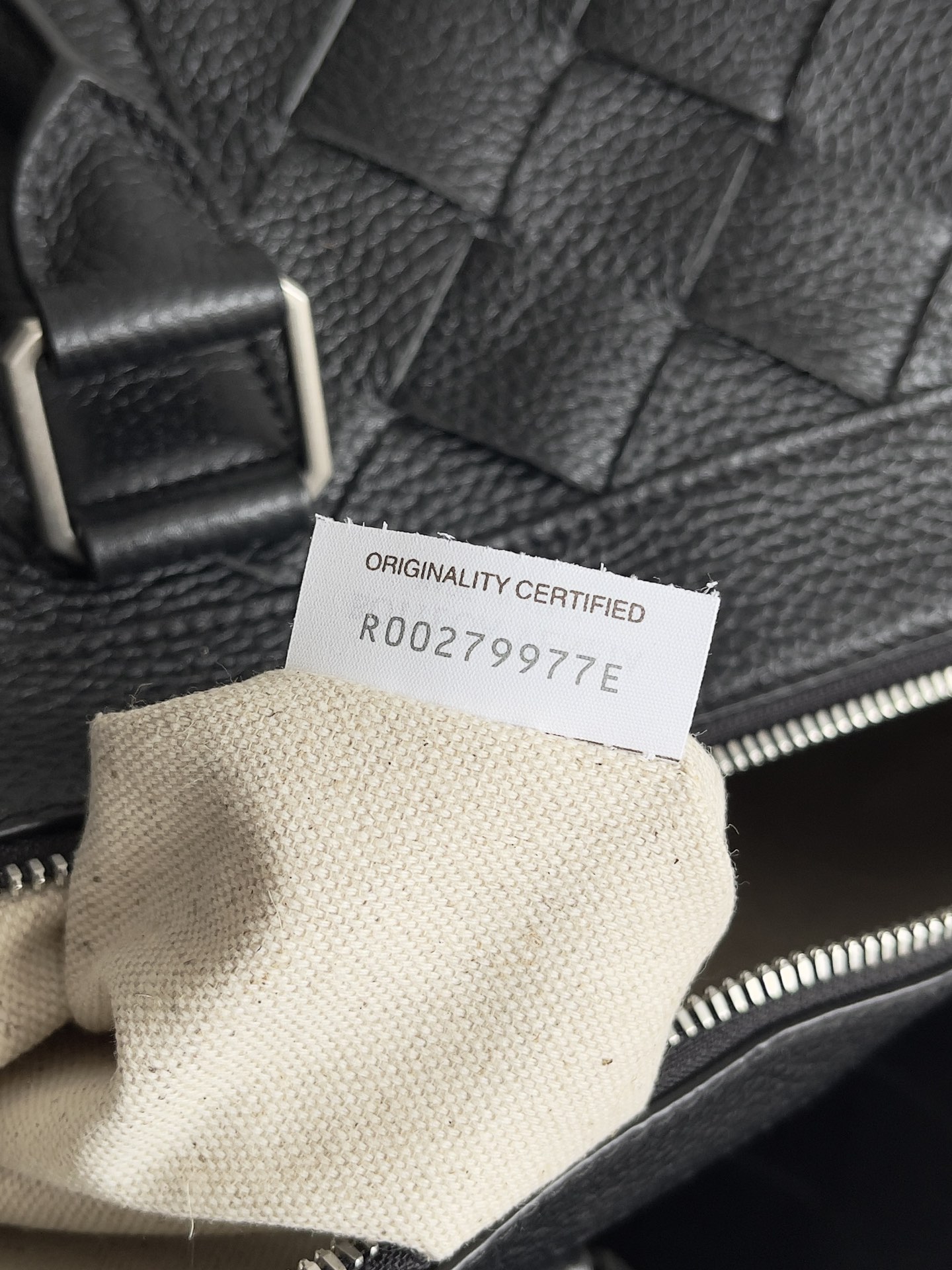 Túi xách nữ bottega veneta màu đen 795287