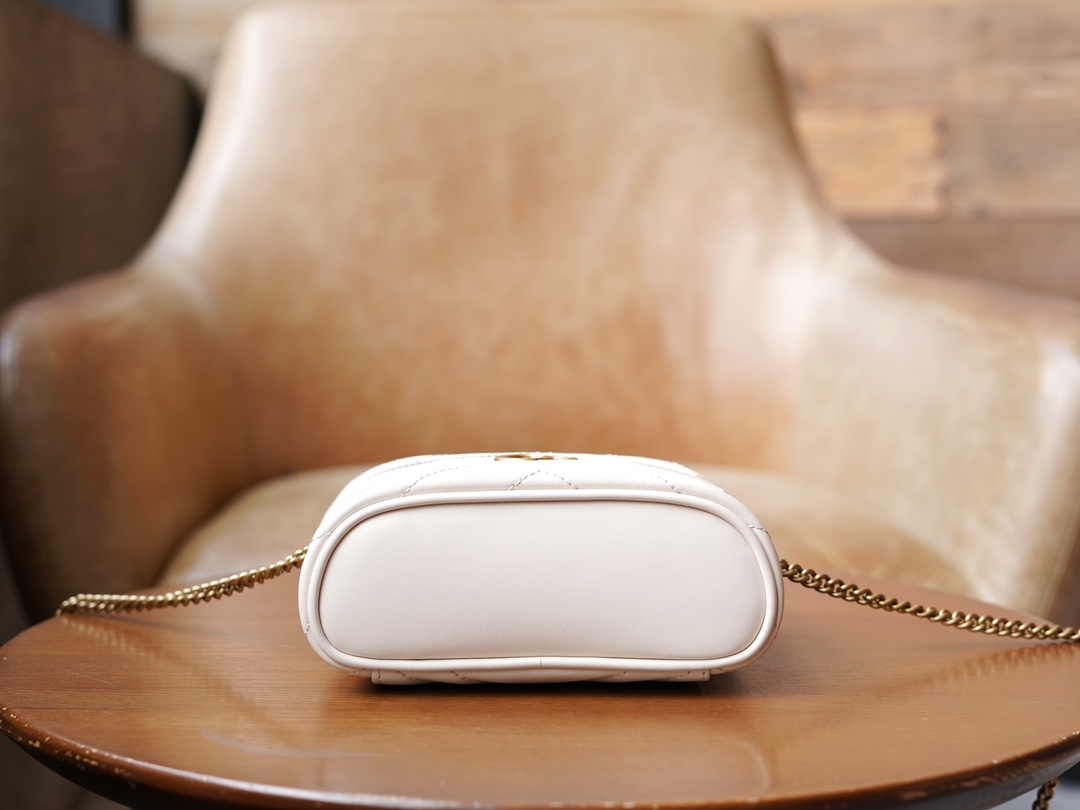 T&uacute;i X&aacute;ch Nữ GG Marmont 699515 M&agrave;u Trắng