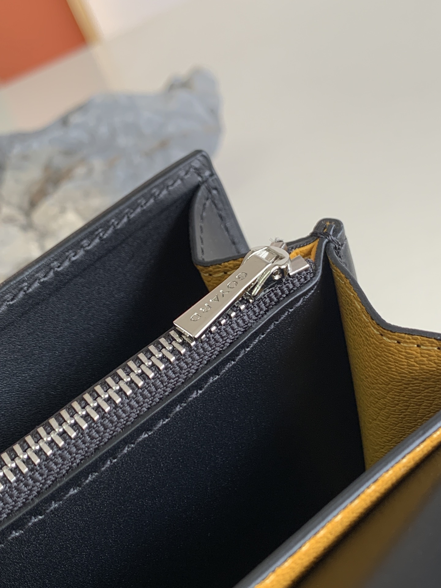 Goyard Varenne M8118 (brown)